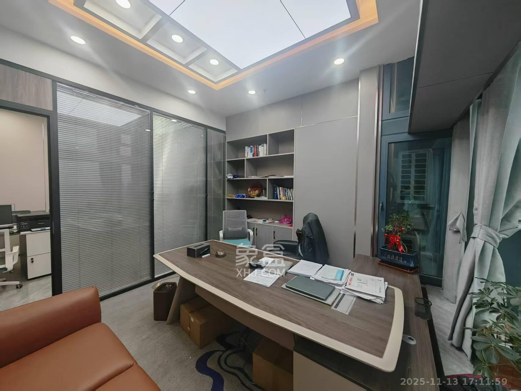 京武浪琴山三期(京武中心) 2室1厅1卫 7200.0元/月 京武浪琴山三期(京武中心) 2室1厅1卫 7200.0元/月室内图