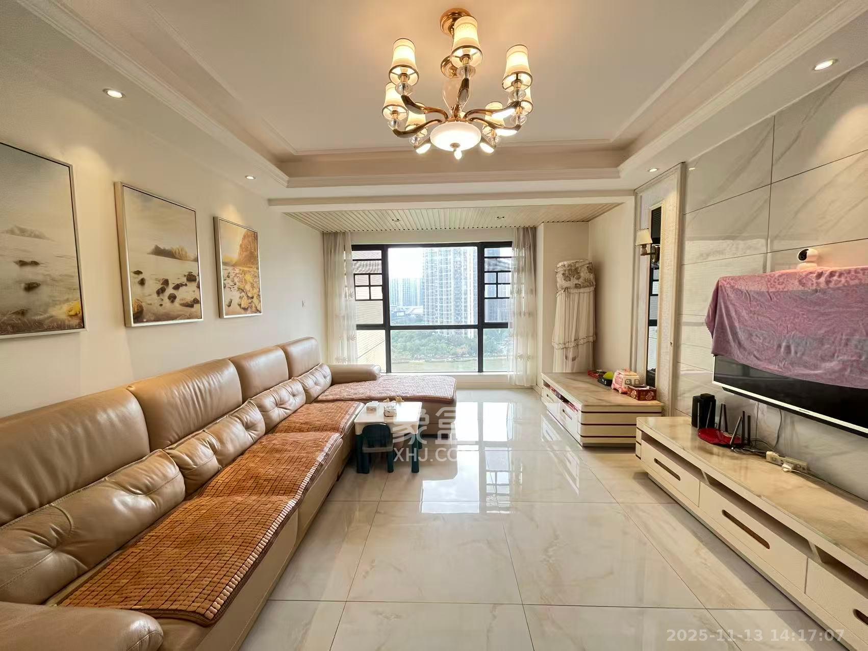 兰亭湾畔 4室2厅2卫 3000.0元/月 兰亭湾畔 4室2厅2卫 3000.0元/月室内图