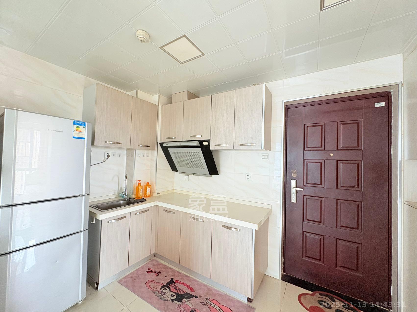 融科东南海  2室1厅1卫    2000.0元/月室内图