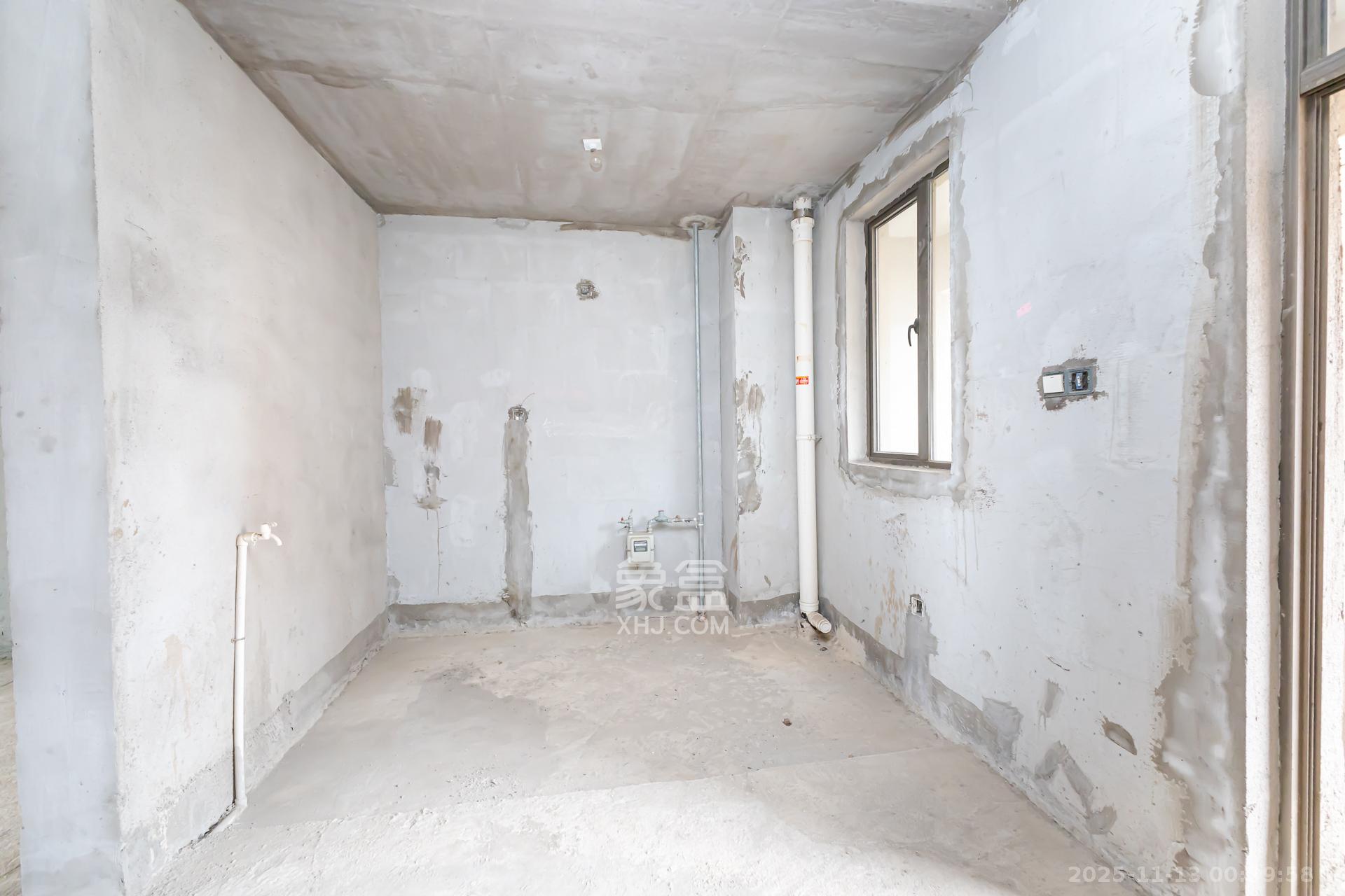 润和又一城  1室0厅0卫    88.0万厨房