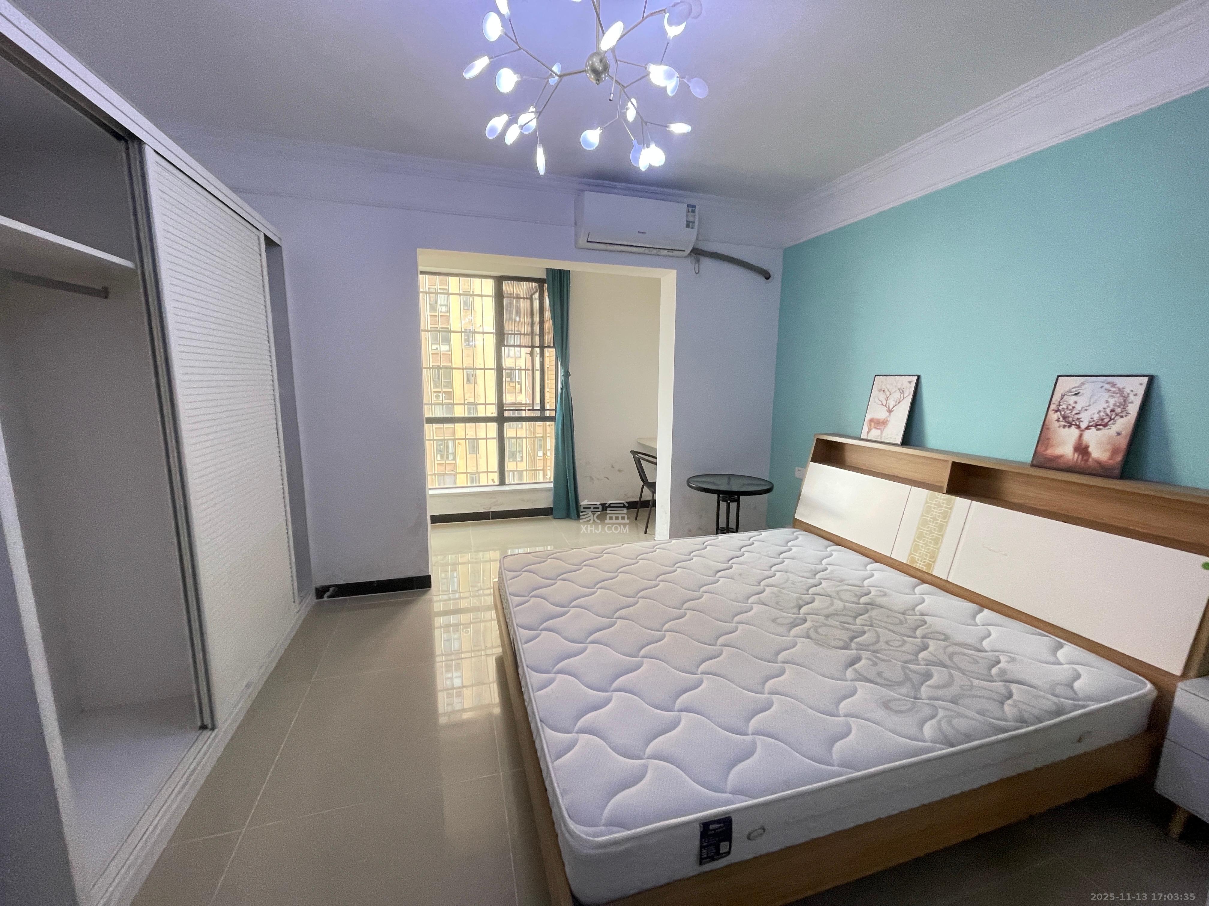 剑桥名门  1室1厅1卫    1500.0元/月室内图