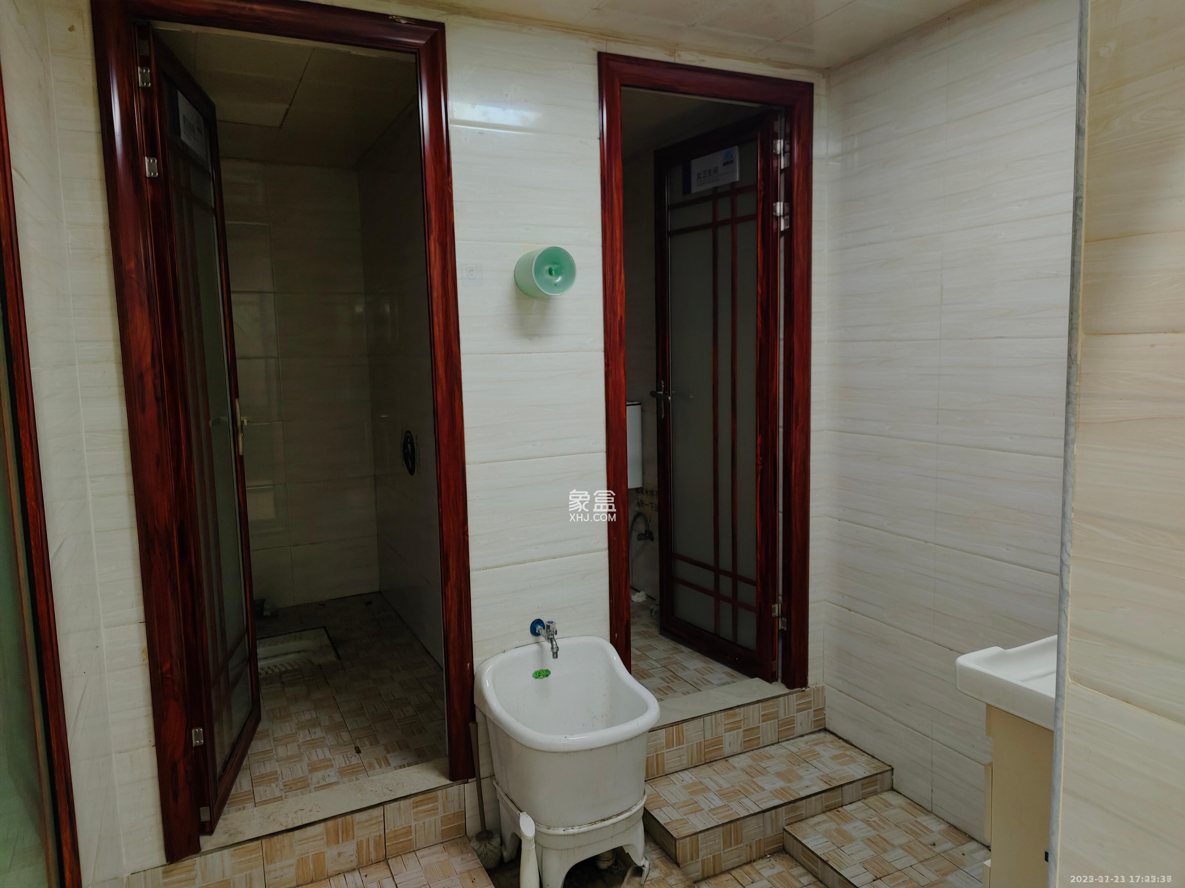 奥克斯缔壹城   97.52㎡      2800.0元/月室内图