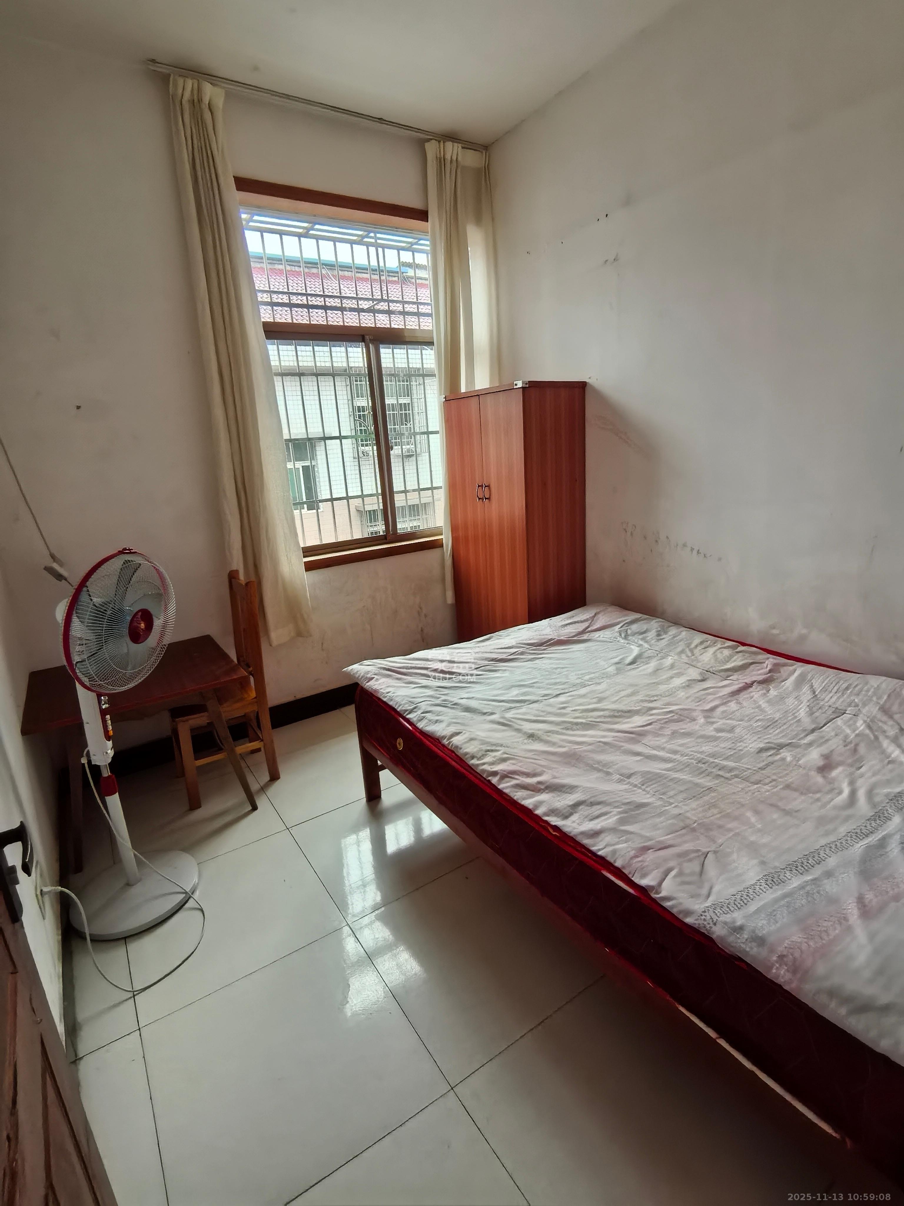 松雅安置小区  2室1厅1卫    900.0元/月室内图