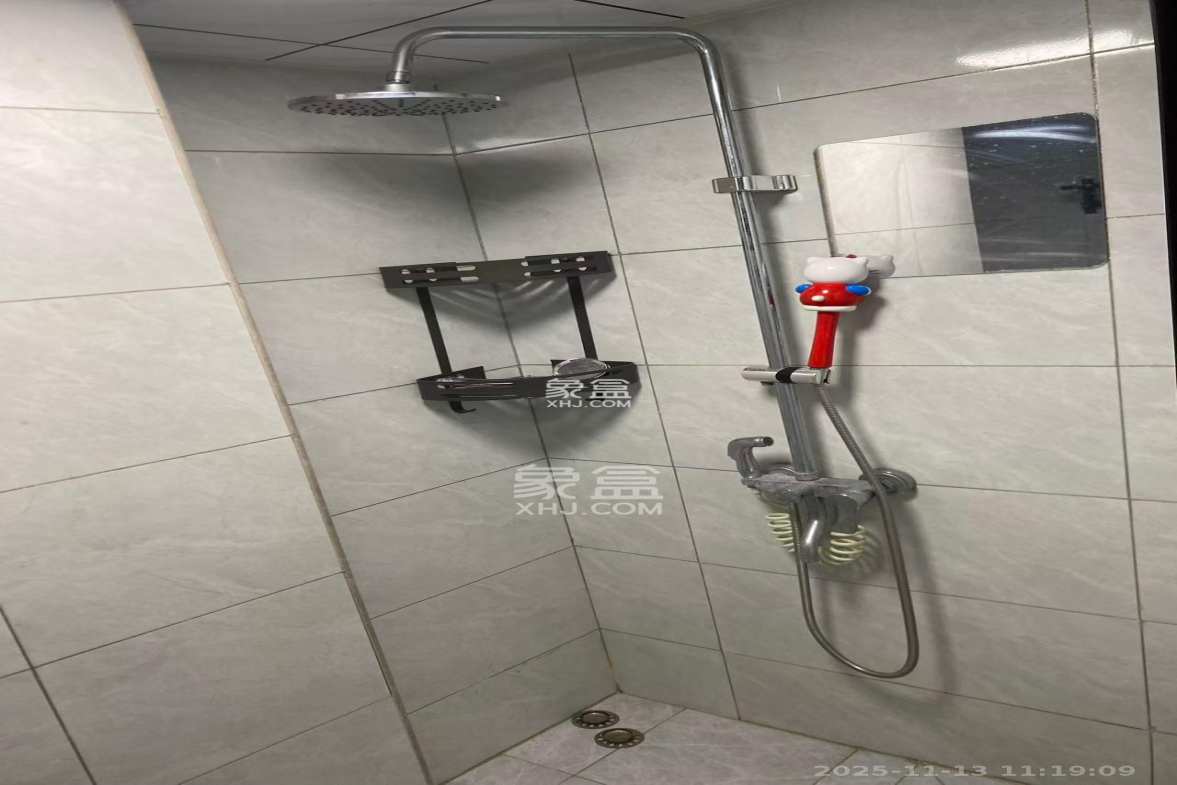 荣盛花语书苑 2室1厅1卫 1900.0元/月 荣盛花语书苑 2室1厅1卫 1900.0元/月室内图