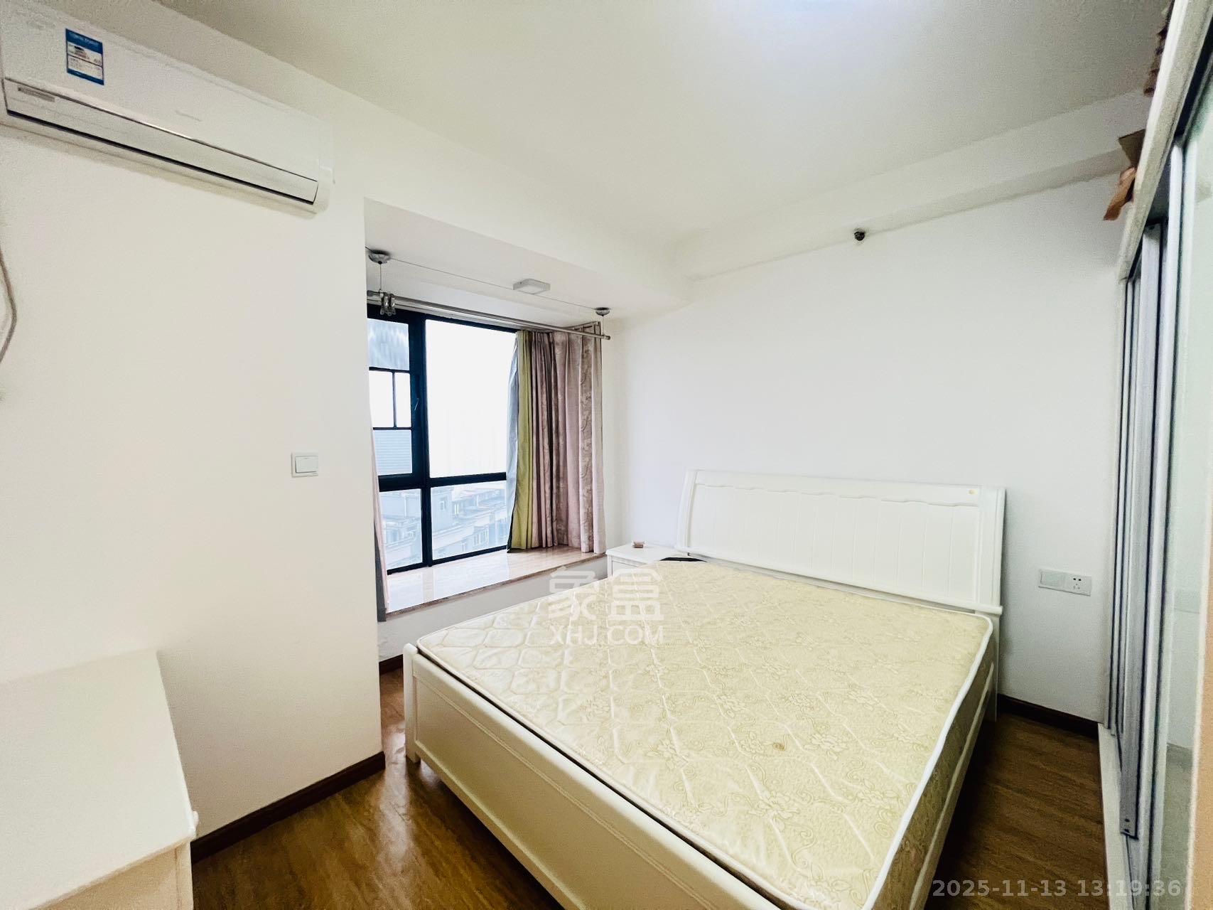 佳兴国际汇  2室2厅1卫    2400.0元/月室内图