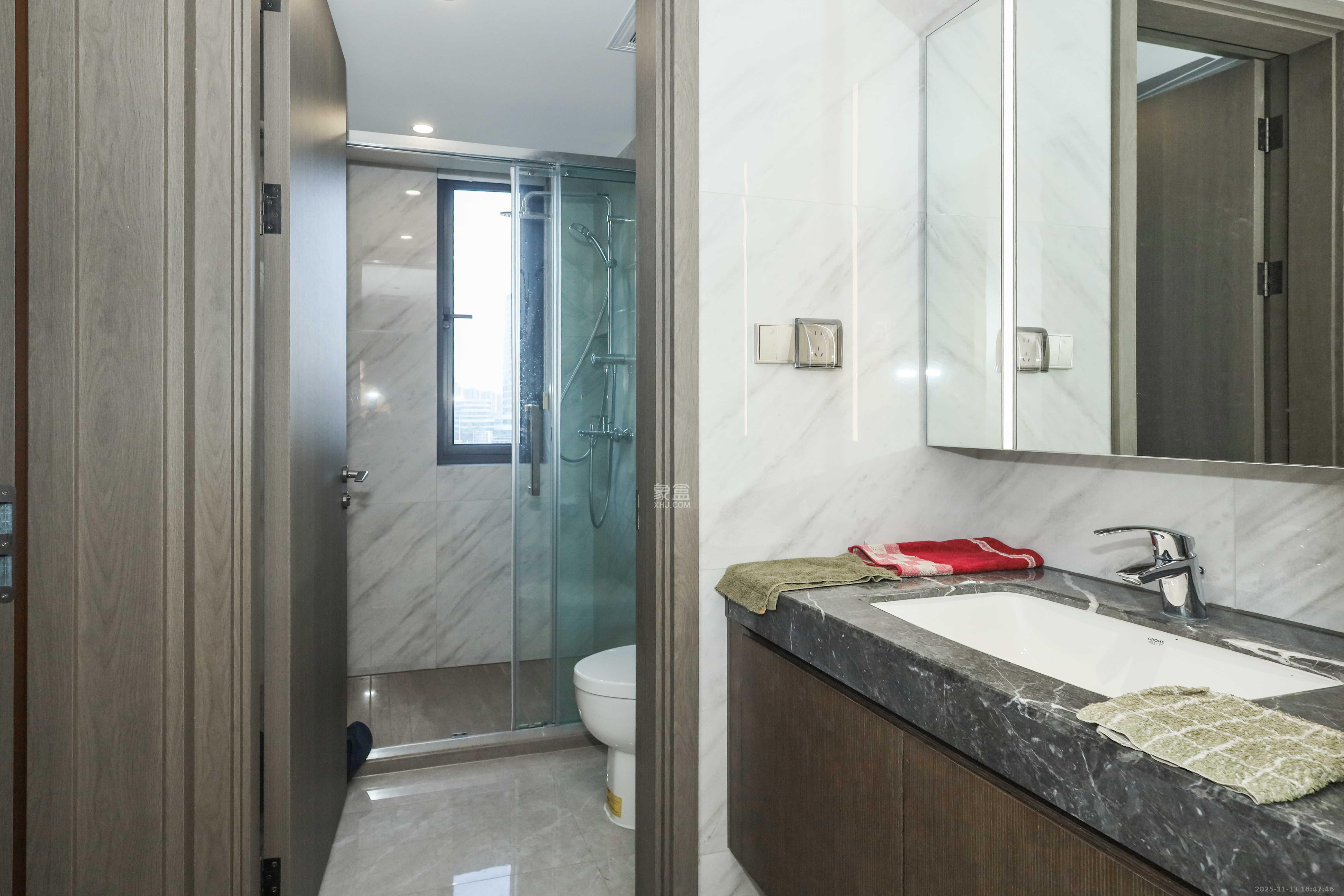 绿城招商桂语雲峯 4室2厅2卫 380.0万 绿城招商桂语雲峯 4室2厅2卫 380.0万卫生间