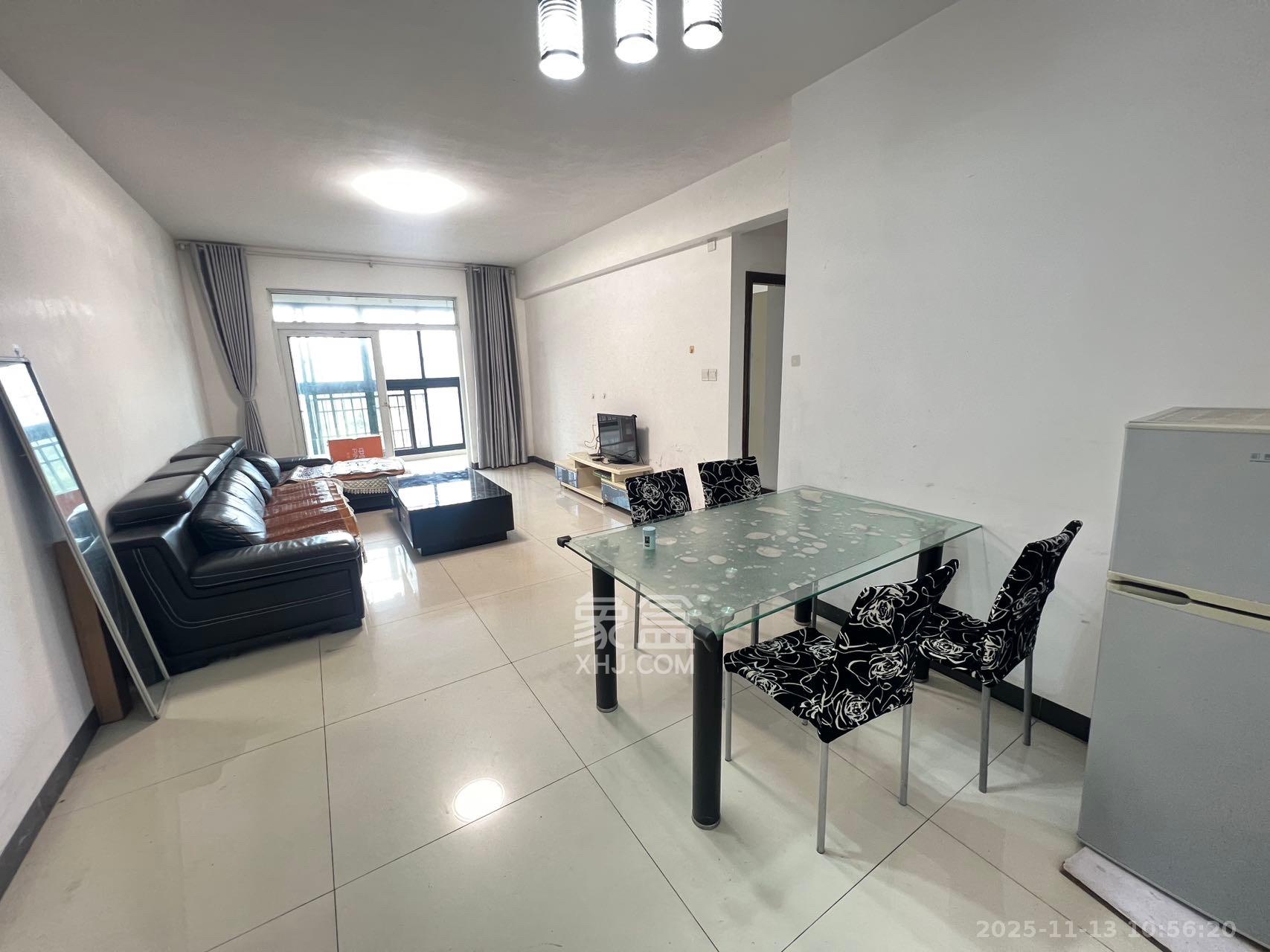 和馨园  2室2厅1卫    1800.0元/月室内图