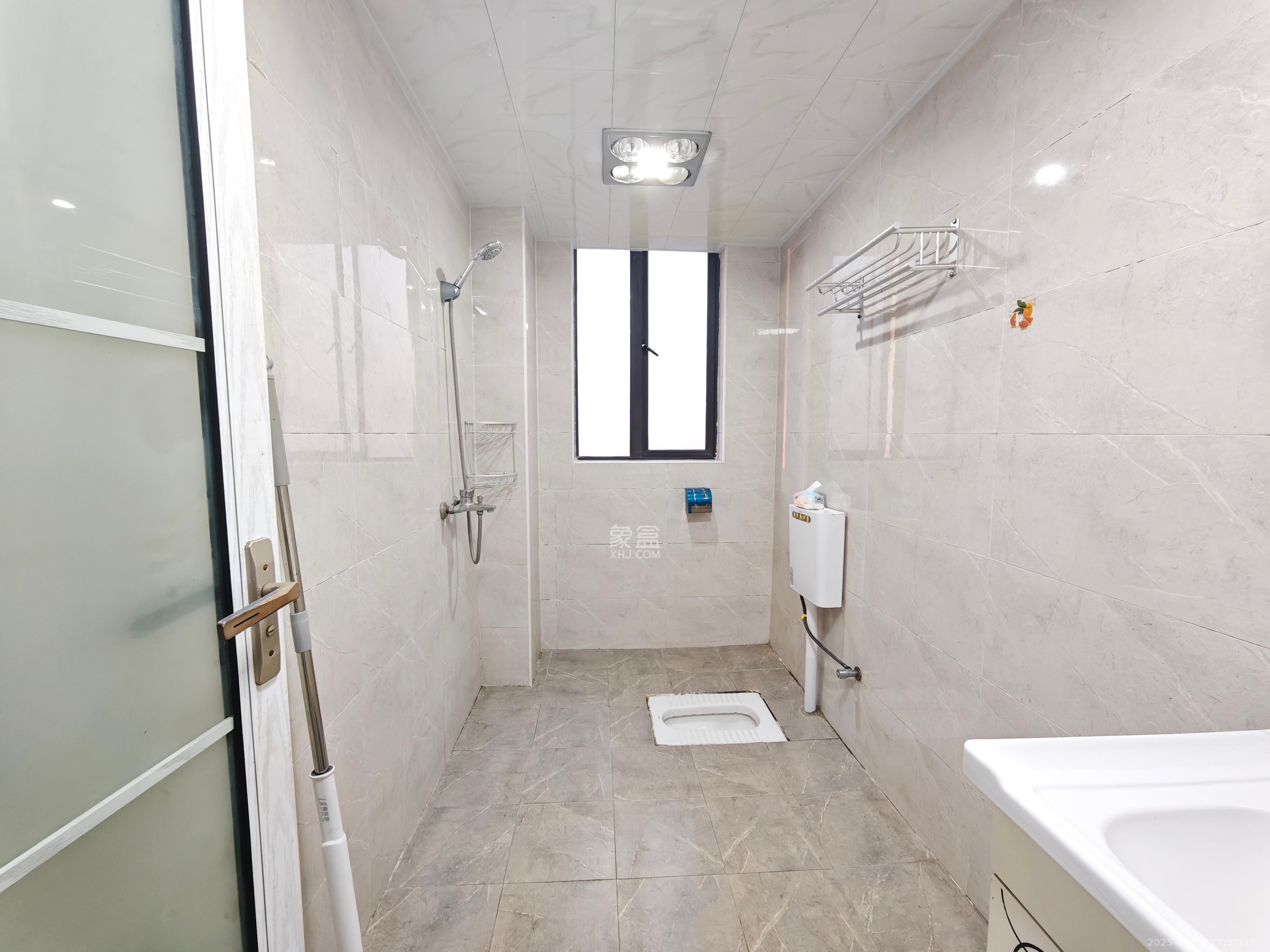 云开壹品樾玺 4室2厅2卫 2500.0元/月 云开壹品樾玺 4室2厅2卫 2500.0元/月室内图