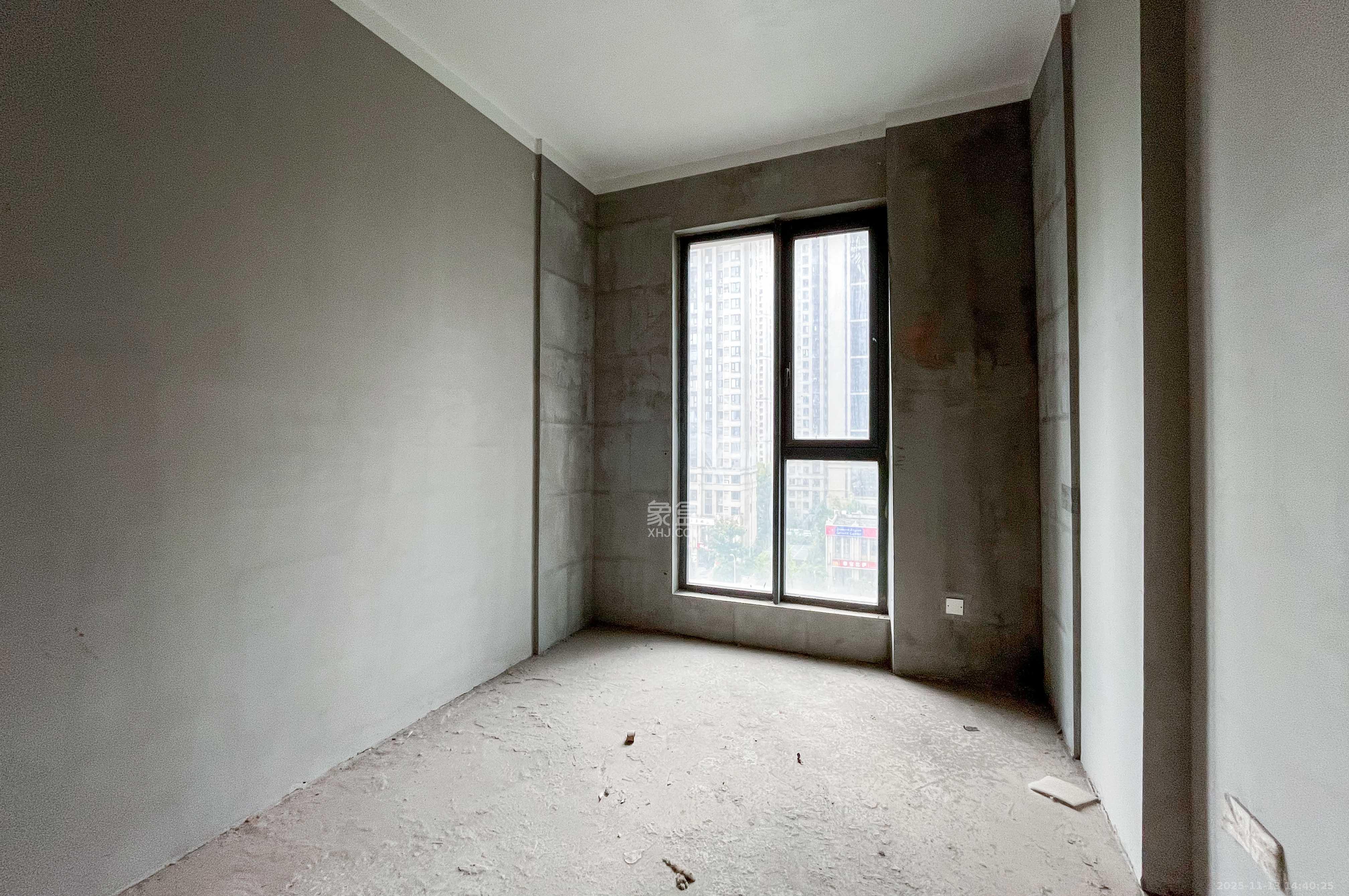 卓越浅水湾 4室2厅2卫 270.0万 卓越浅水湾 4室2厅2卫 270.0万其他