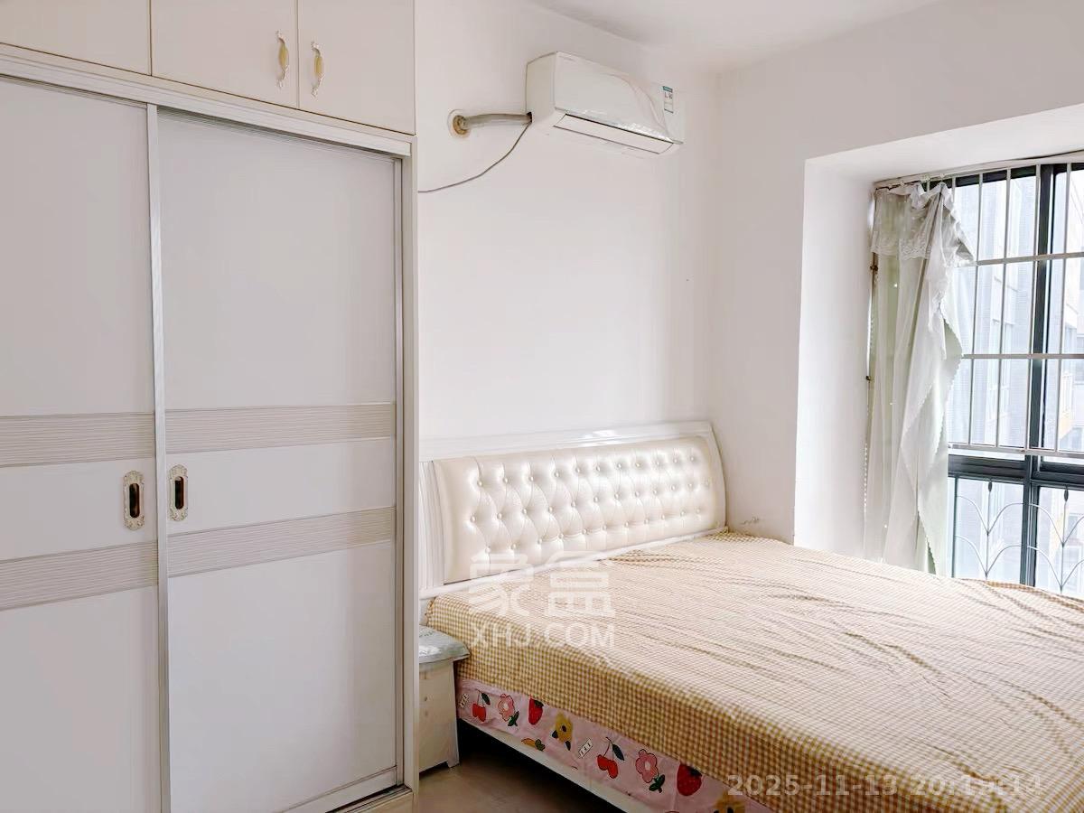 恒基凯旋门一二期  2室1厅1卫    1900.0元/月室内图