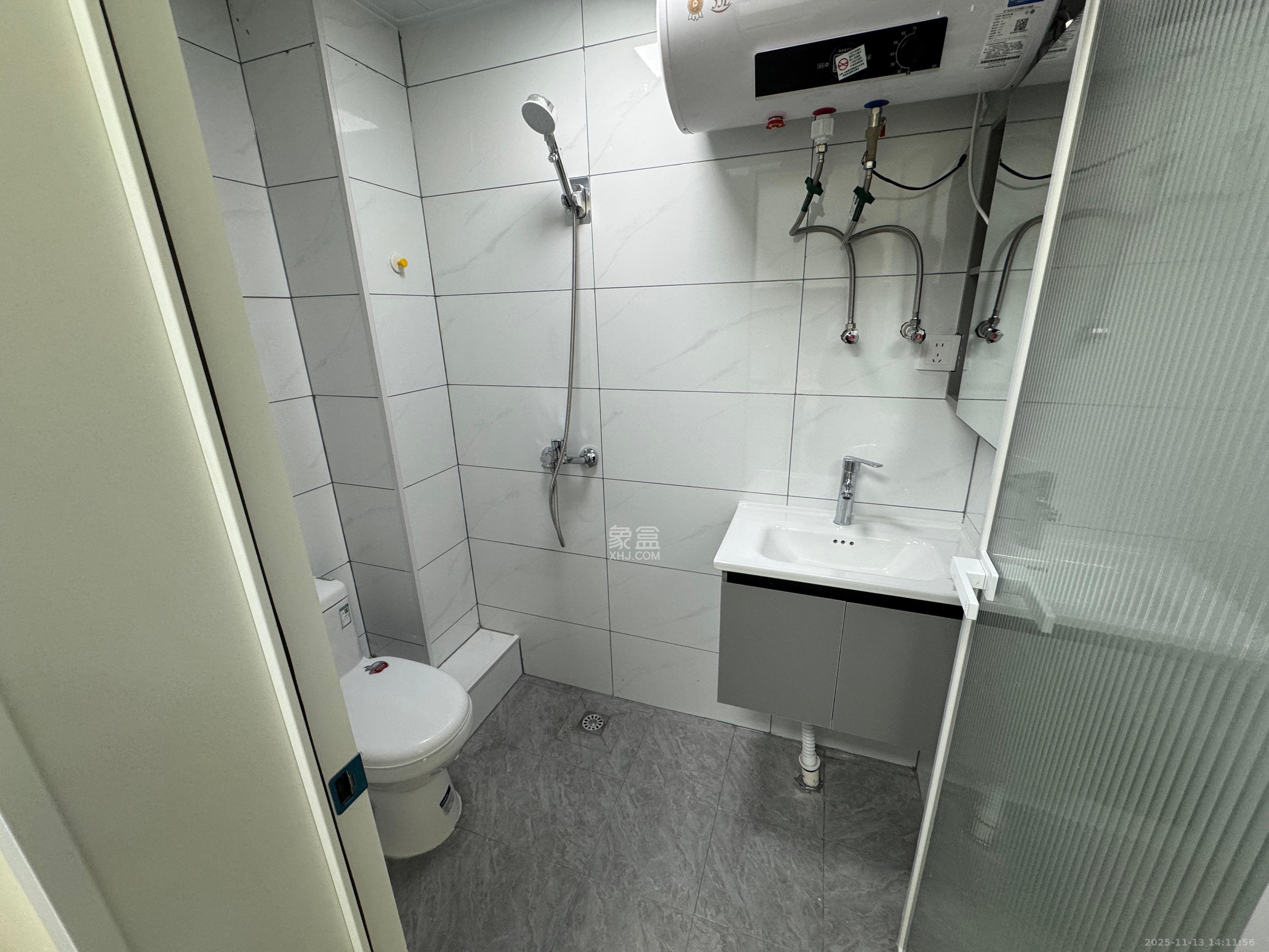 碧桂园印象 1室0厅0卫 1600.0元/月 碧桂园印象 1室0厅0卫 1600.0元/月室内图