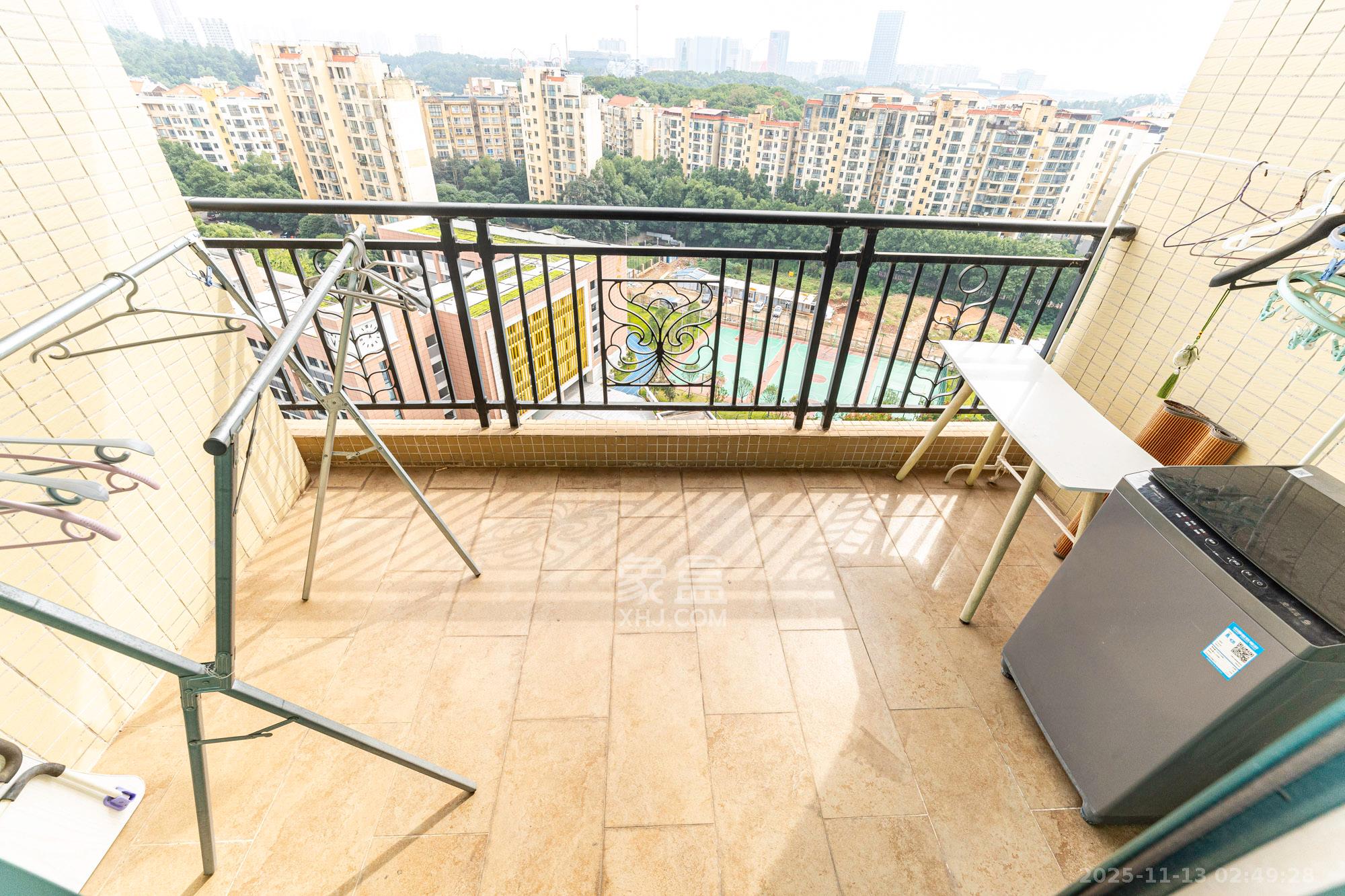 恒大雅苑 1室0厅0卫 72.0万 恒大雅苑 1室0厅0卫 72.0万阳台