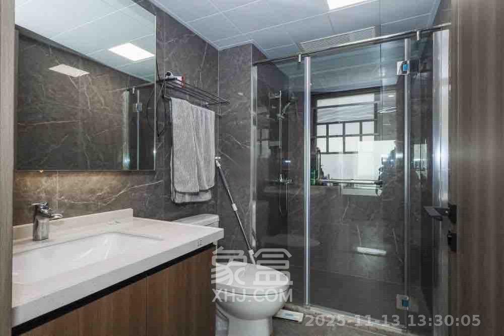 阳光城翡丽云邸  3室2厅2卫    2400.0元/月室内图