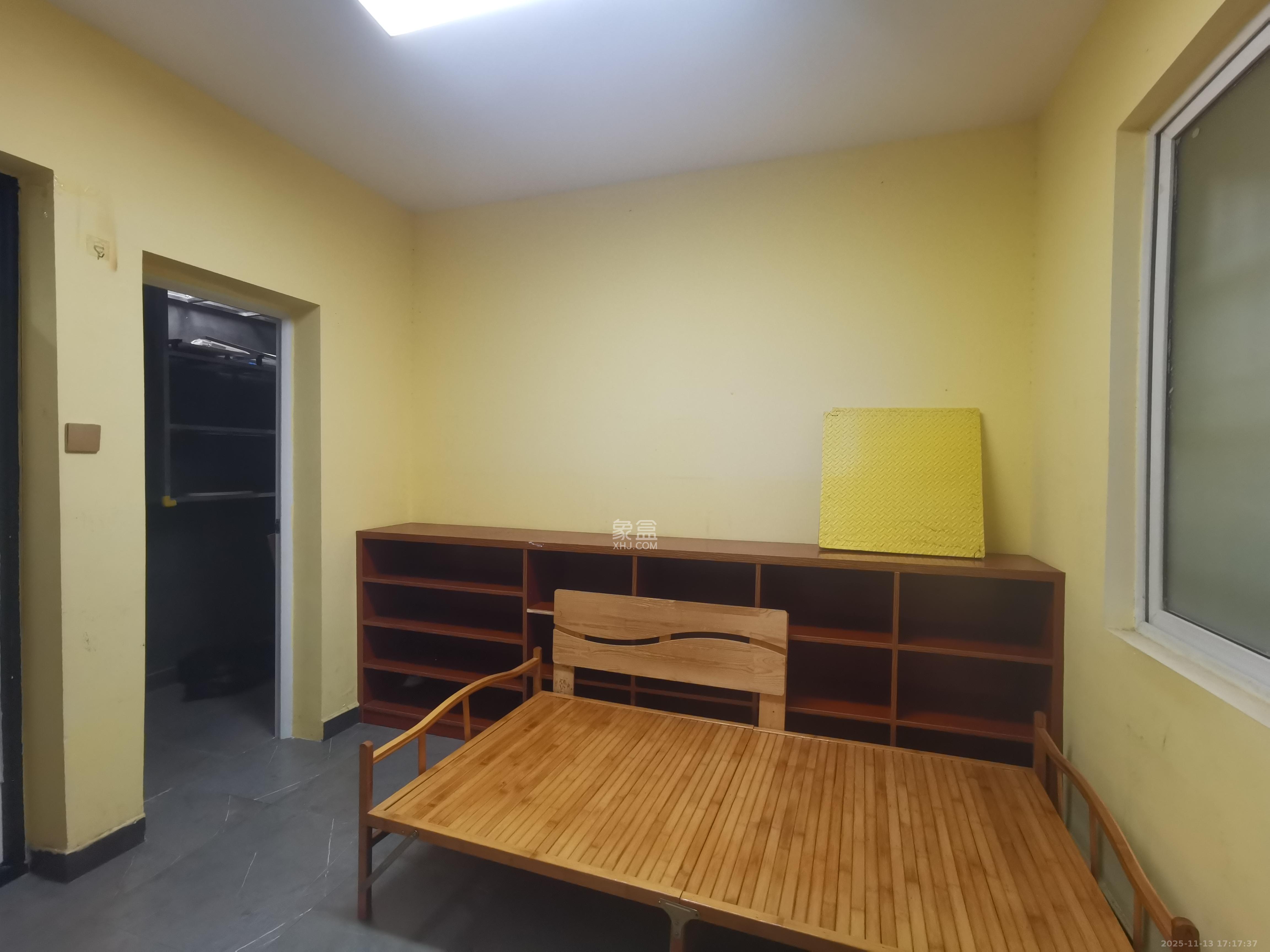 星城新宇黎锦苑  3室2厅2卫    2300.0元/月室内图