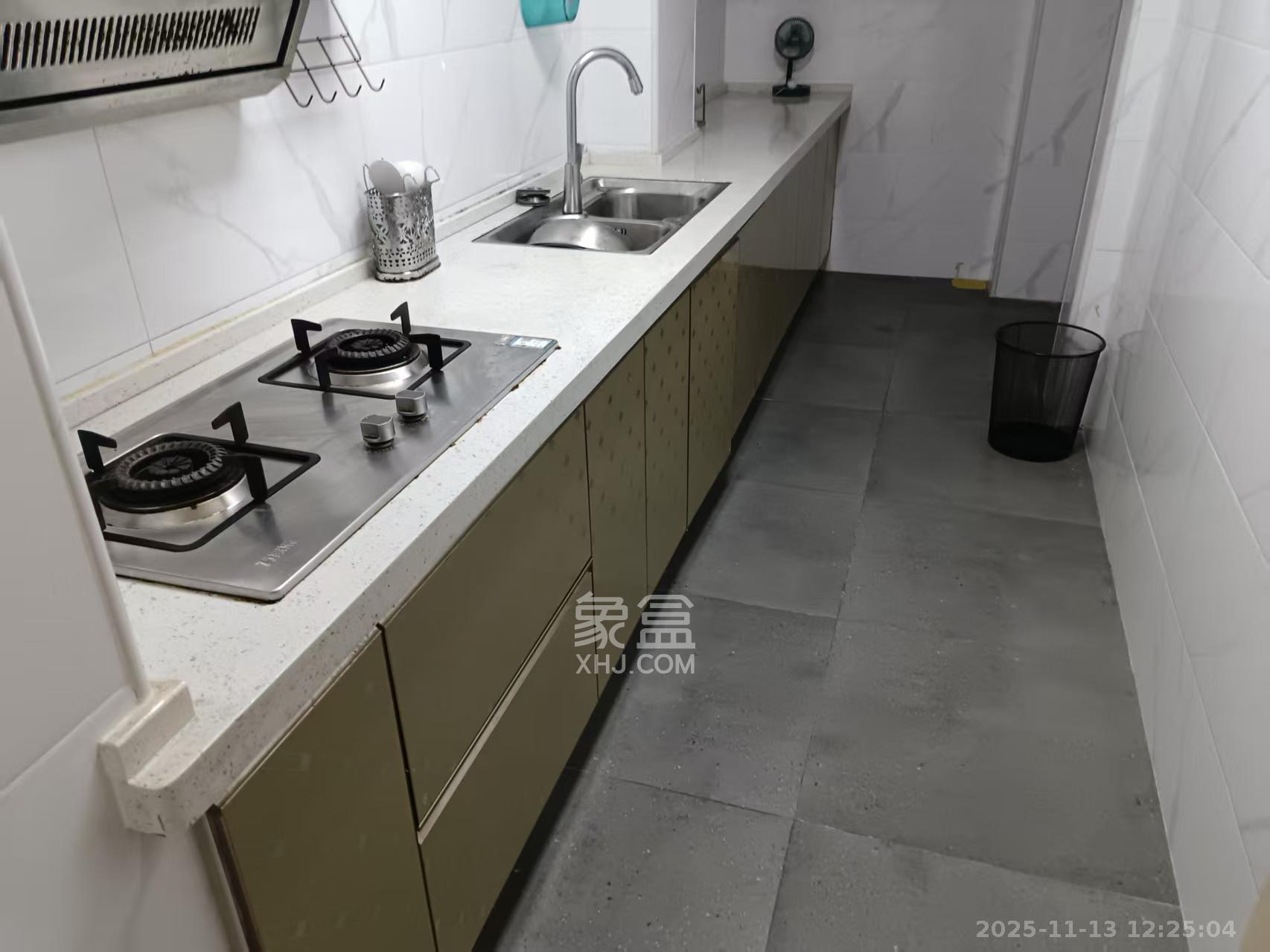 惠天然梅岭国际  3室2厅1卫    2500.0元/月室内图