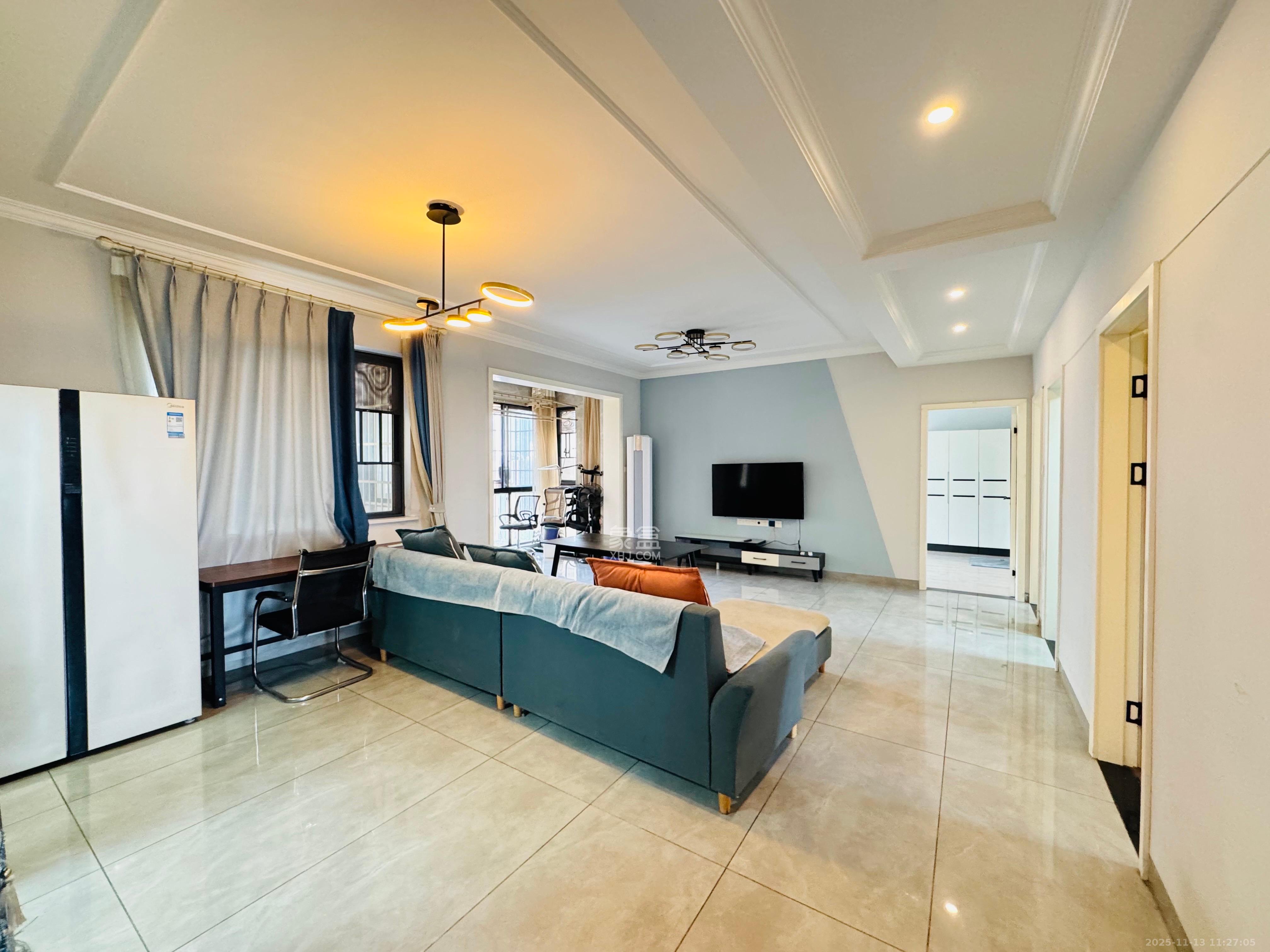 乾城(兴旺乾城) 4室2厅2卫 3600.0元/月 乾城(兴旺乾城) 4室2厅2卫 3600.0元/月室内图