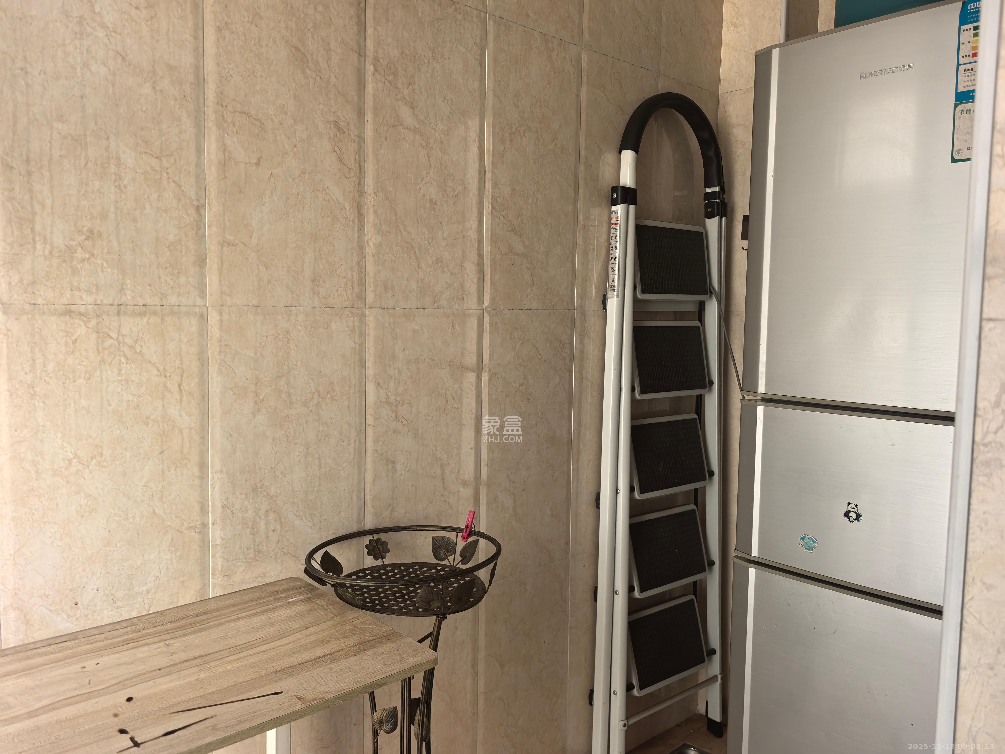 宏聚地中海 2室2厅1卫 2100.0元/月 宏聚地中海 2室2厅1卫 2100.0元/月室内图