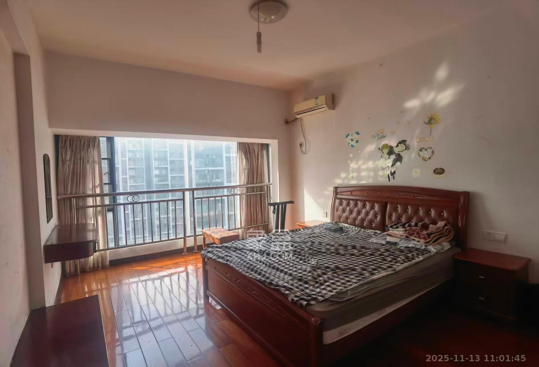 幸福里润城（幸福里二期）  3室2厅2卫    2200.0元/月室内图