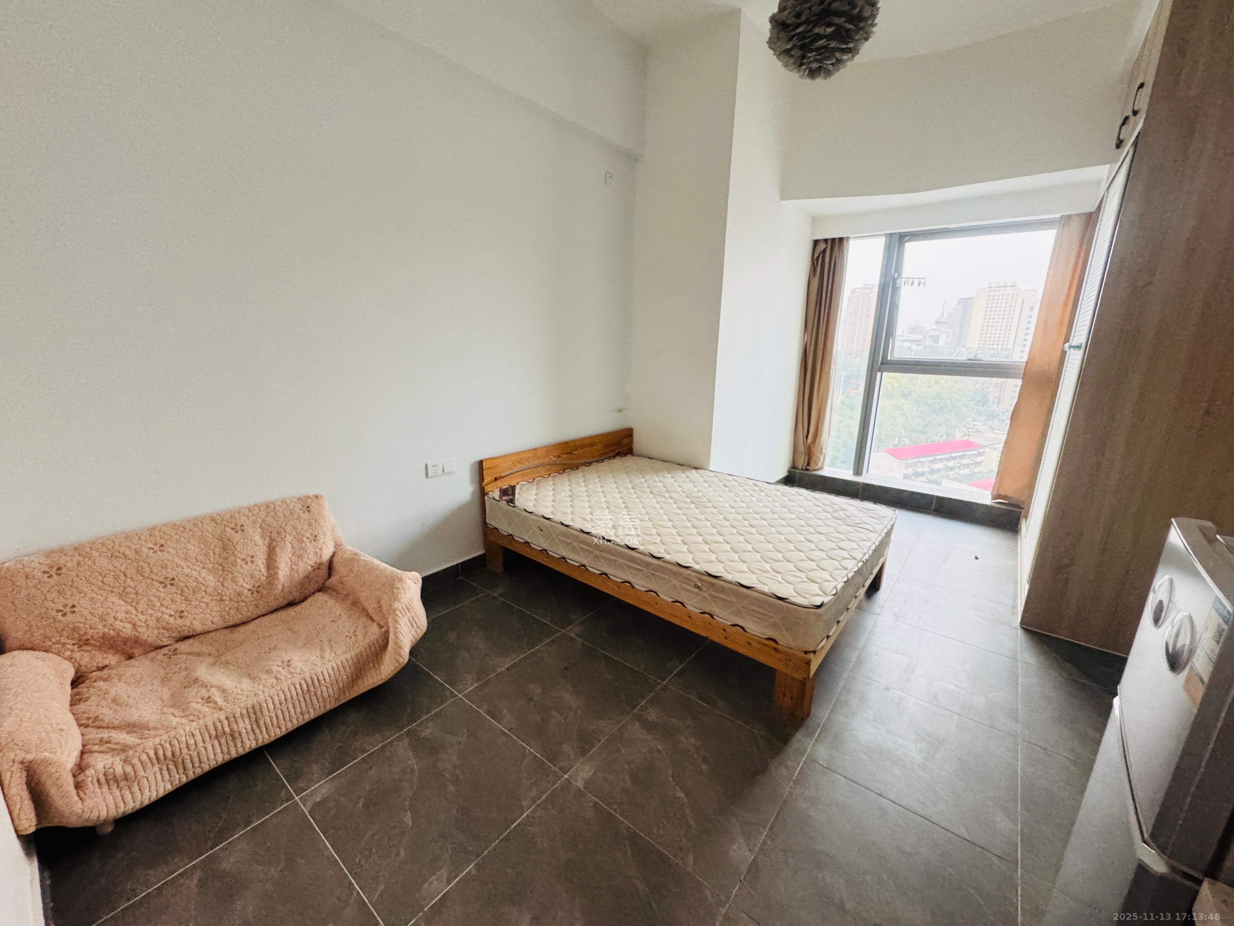 汇景发展环球中心 1室0厅0卫 2000.0元/月 汇景发展环球中心 1室0厅0卫 2000.0元/月室内图