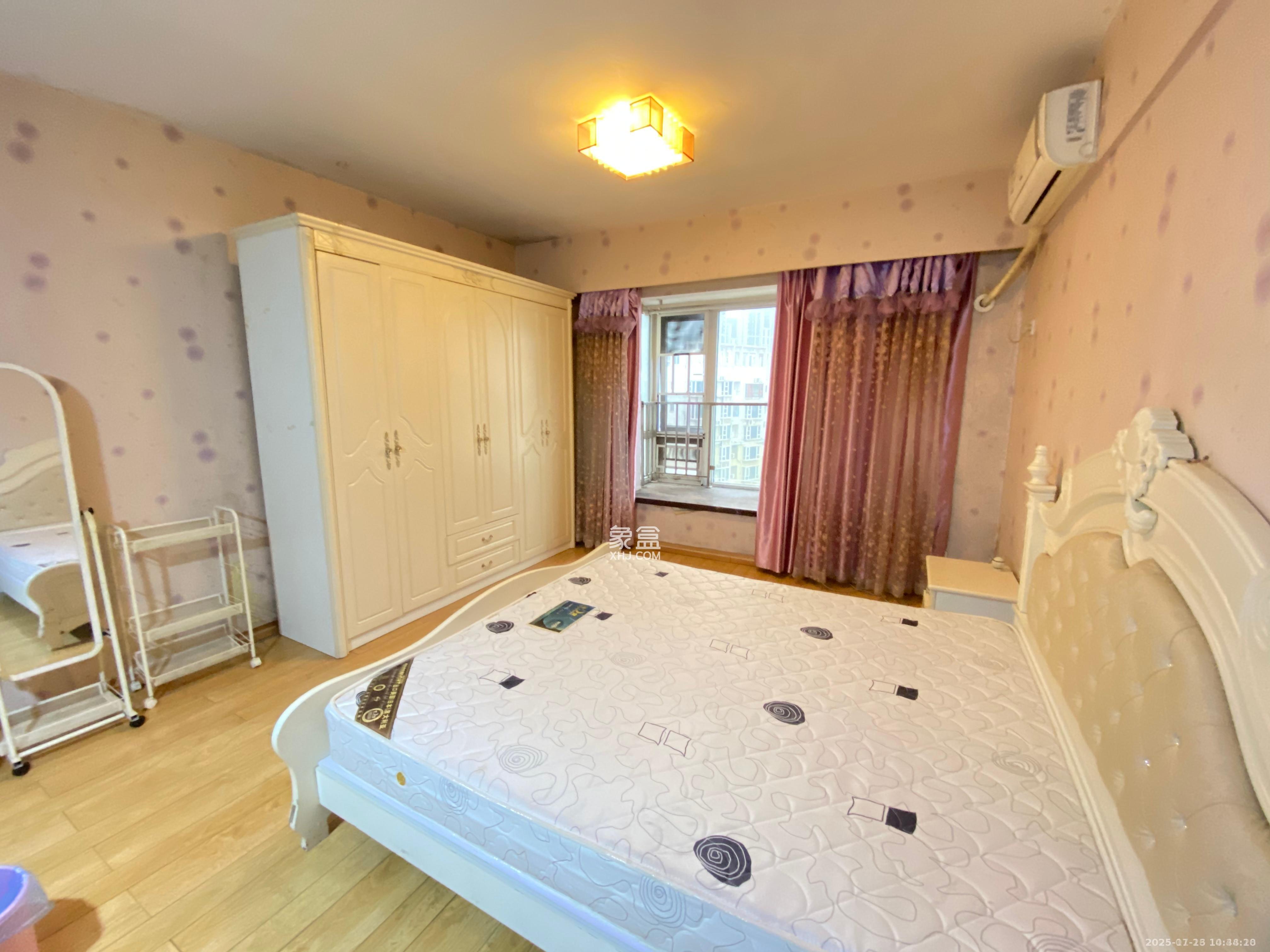 三重星都心 1室1厅1卫 1550.0元/月 三重星都心 1室1厅1卫 1550.0元/月室内图