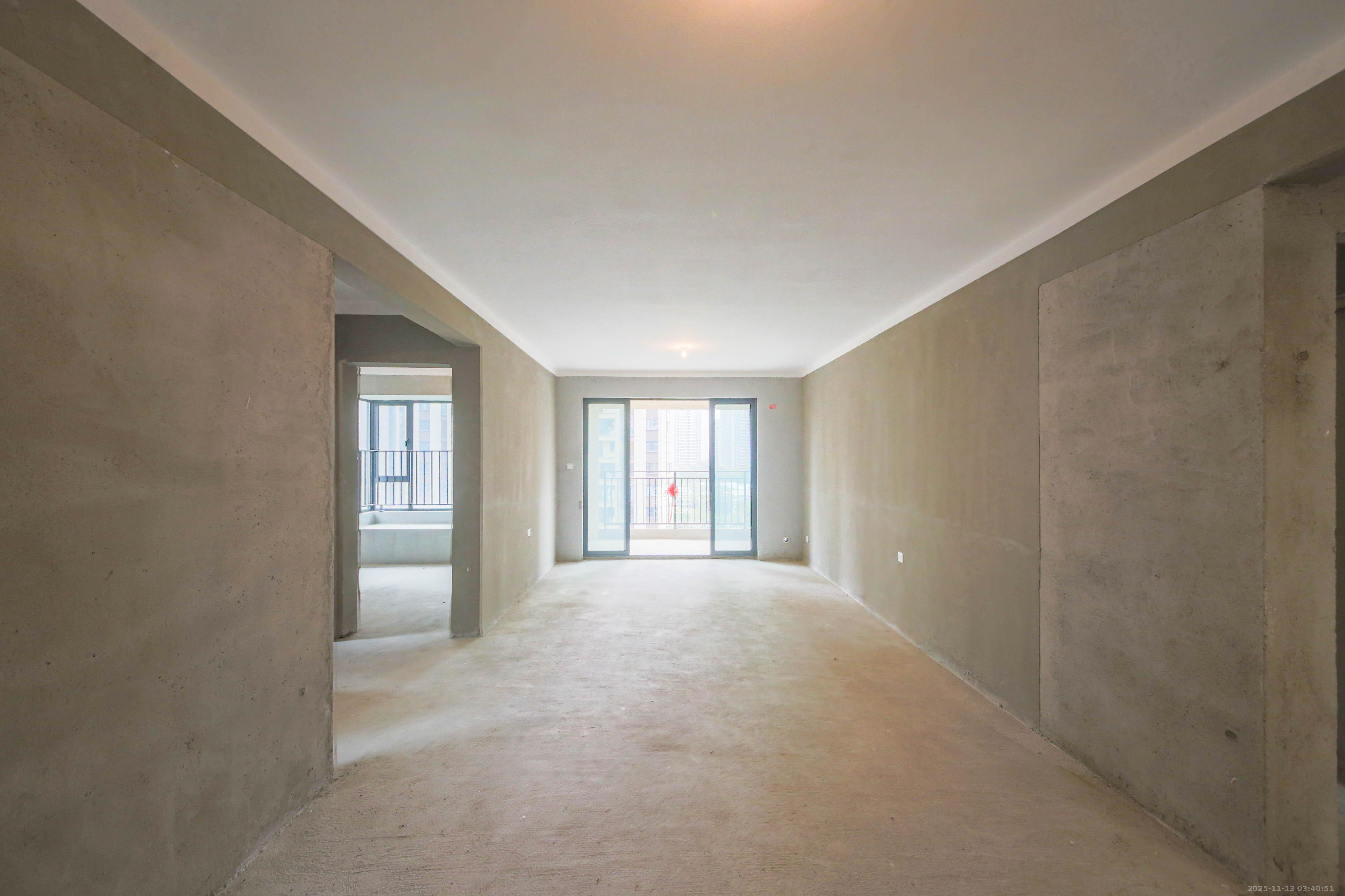 中建钰和城 4室2厅2卫 168.0万 中建钰和城 4室2厅2卫 168.0万客厅