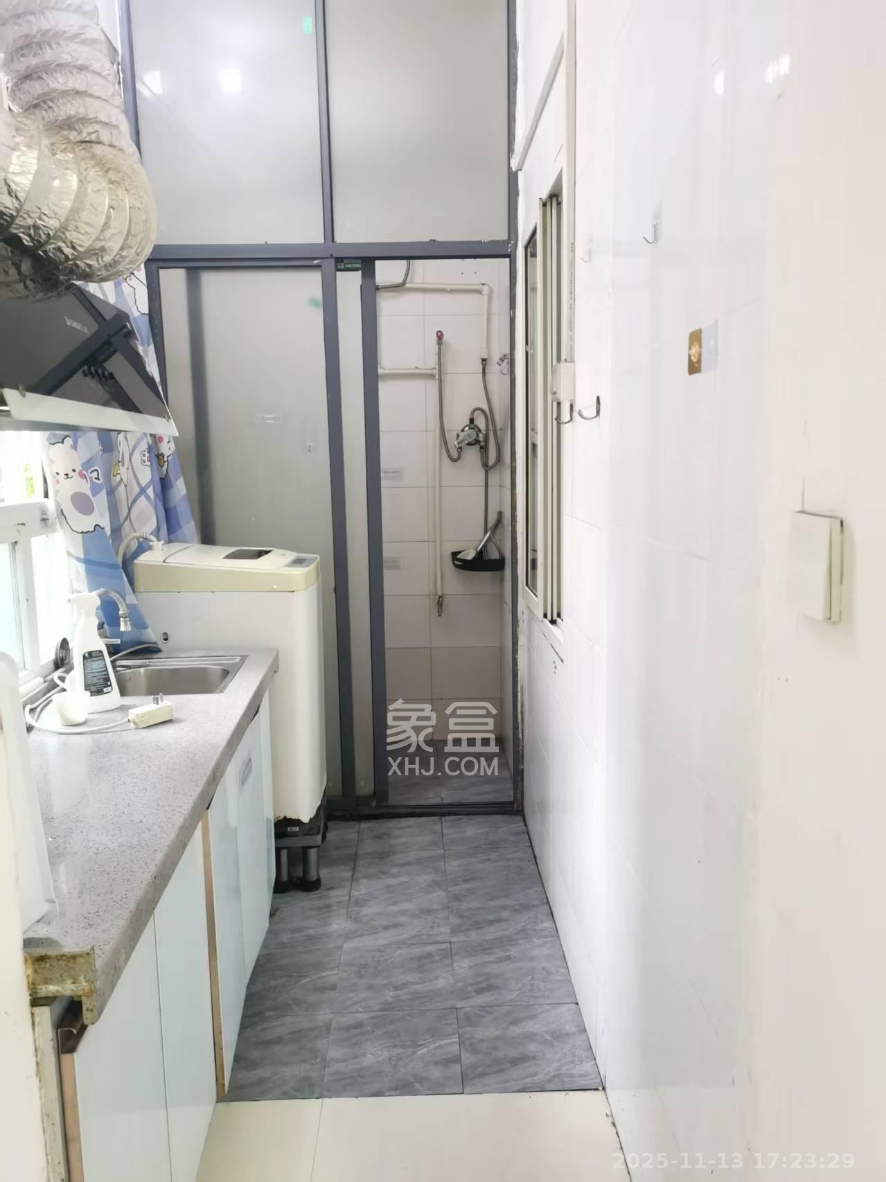 宝塔山私房散盘  1室1厅1卫    800.0元/月室内图