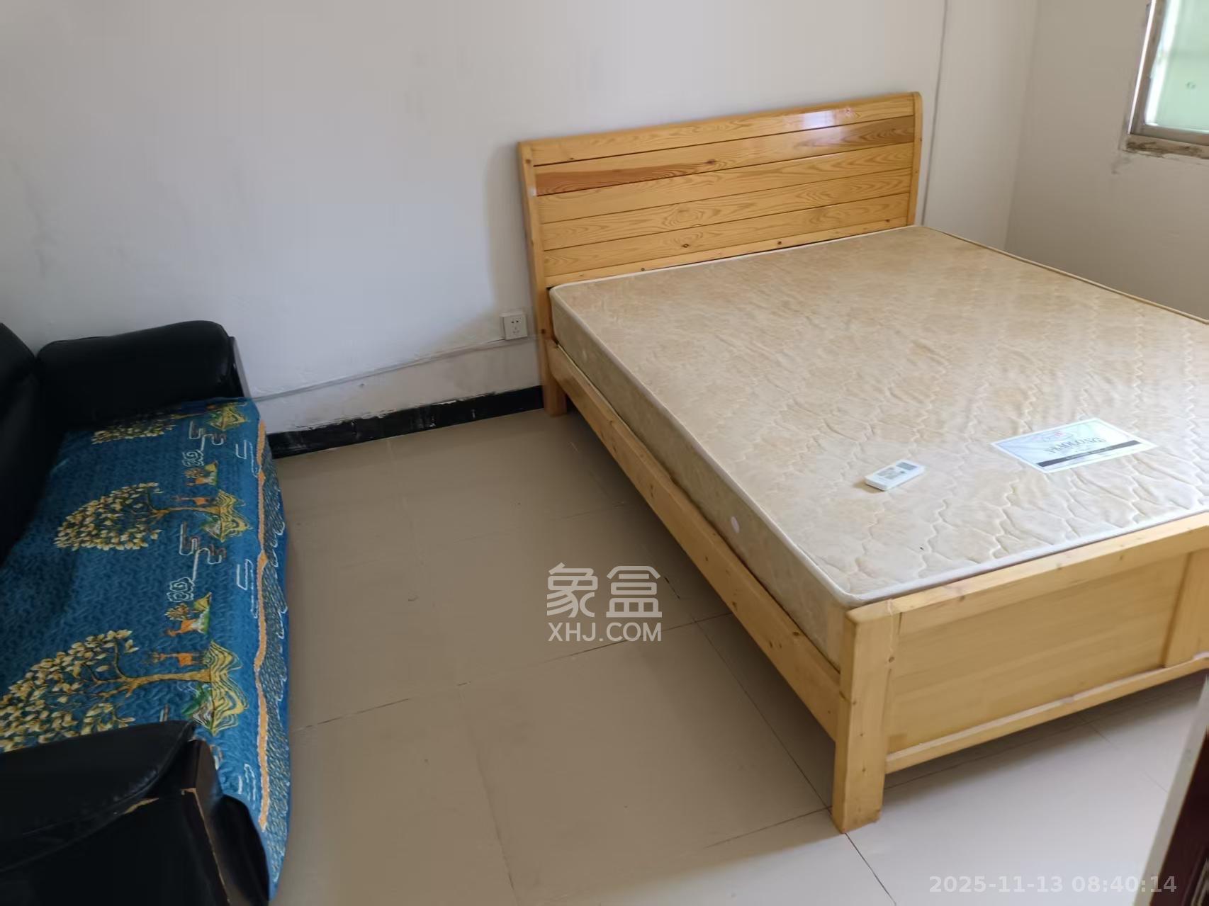 茶子山小区  1室0厅0卫    1200.0元/月