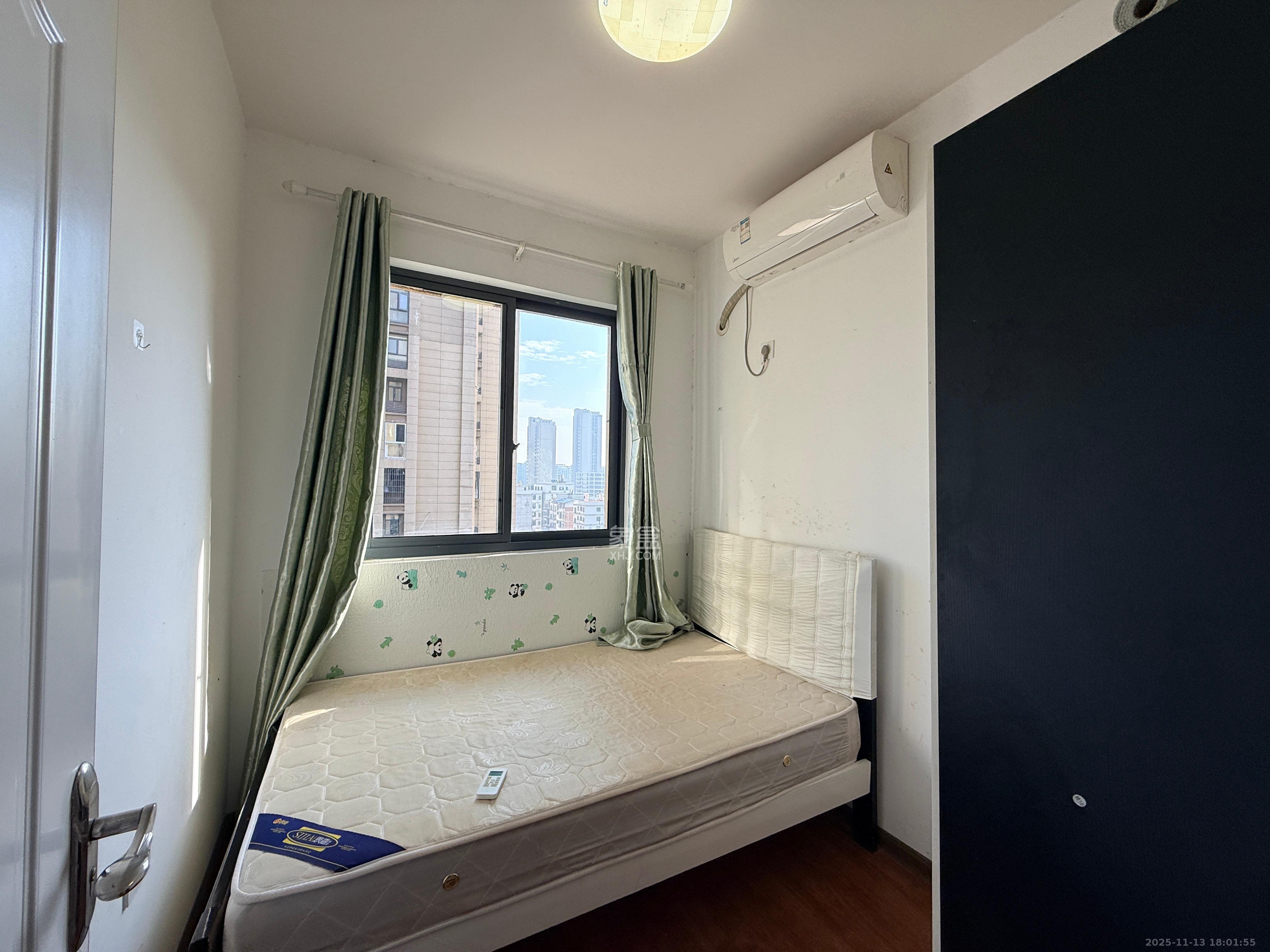 嘉宇银杉（嘉宇西苑）  3室2厅2卫    2100.0元/月室内图