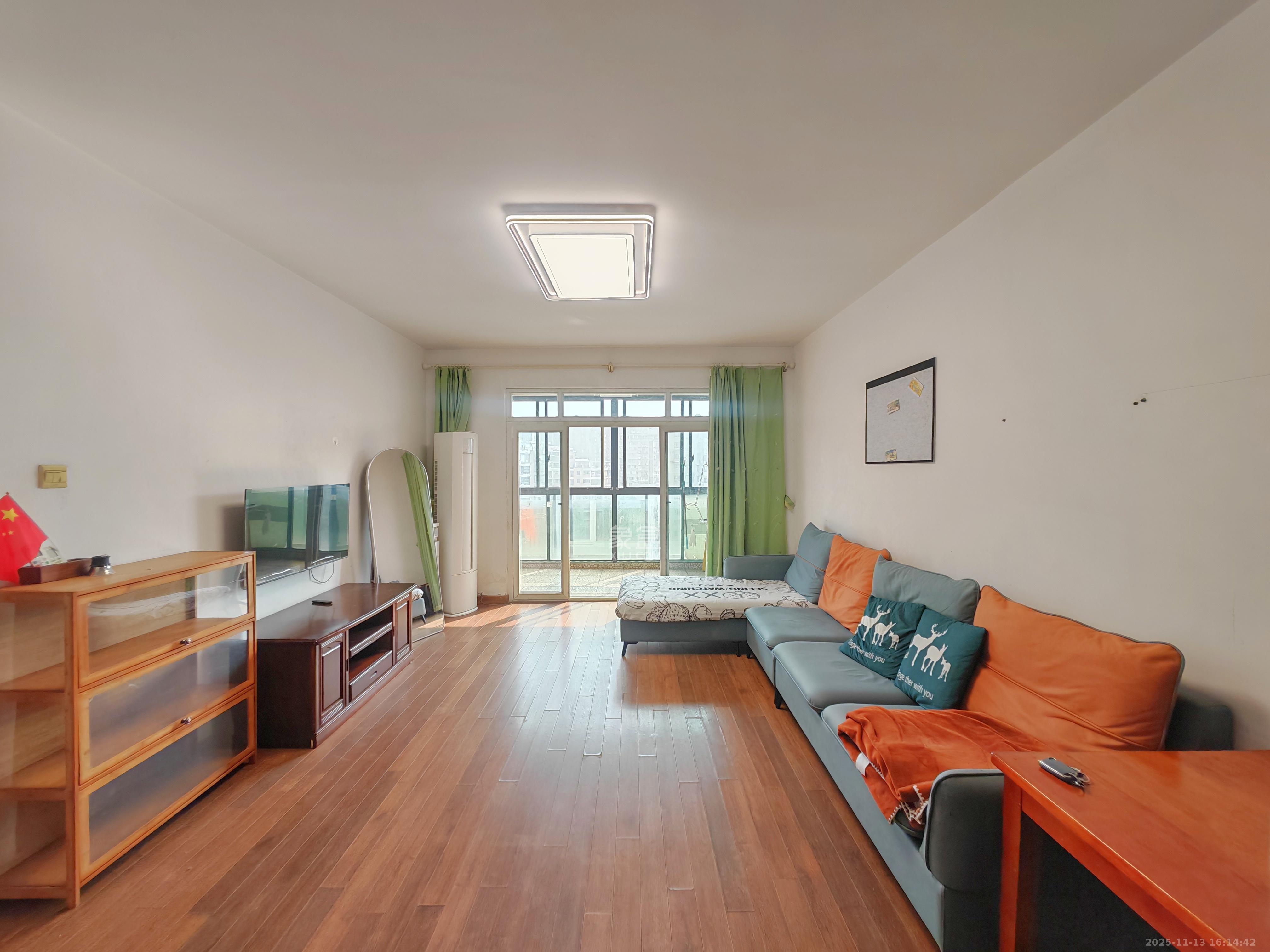 天城泰祥苑 2室1厅1卫 1700.0元/月 天城泰祥苑 2室1厅1卫 1700.0元/月室内图