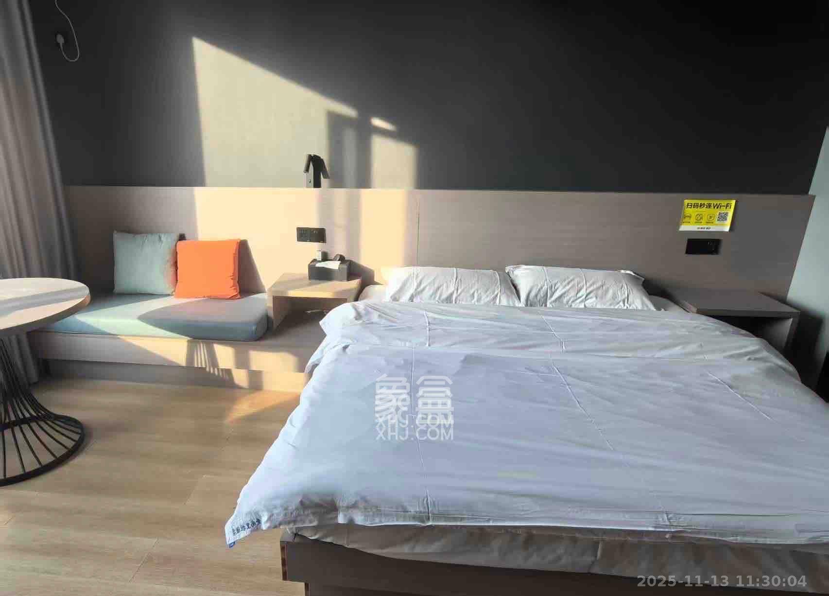 振业城三期  1室1厅1卫    1400.0元/月室内图