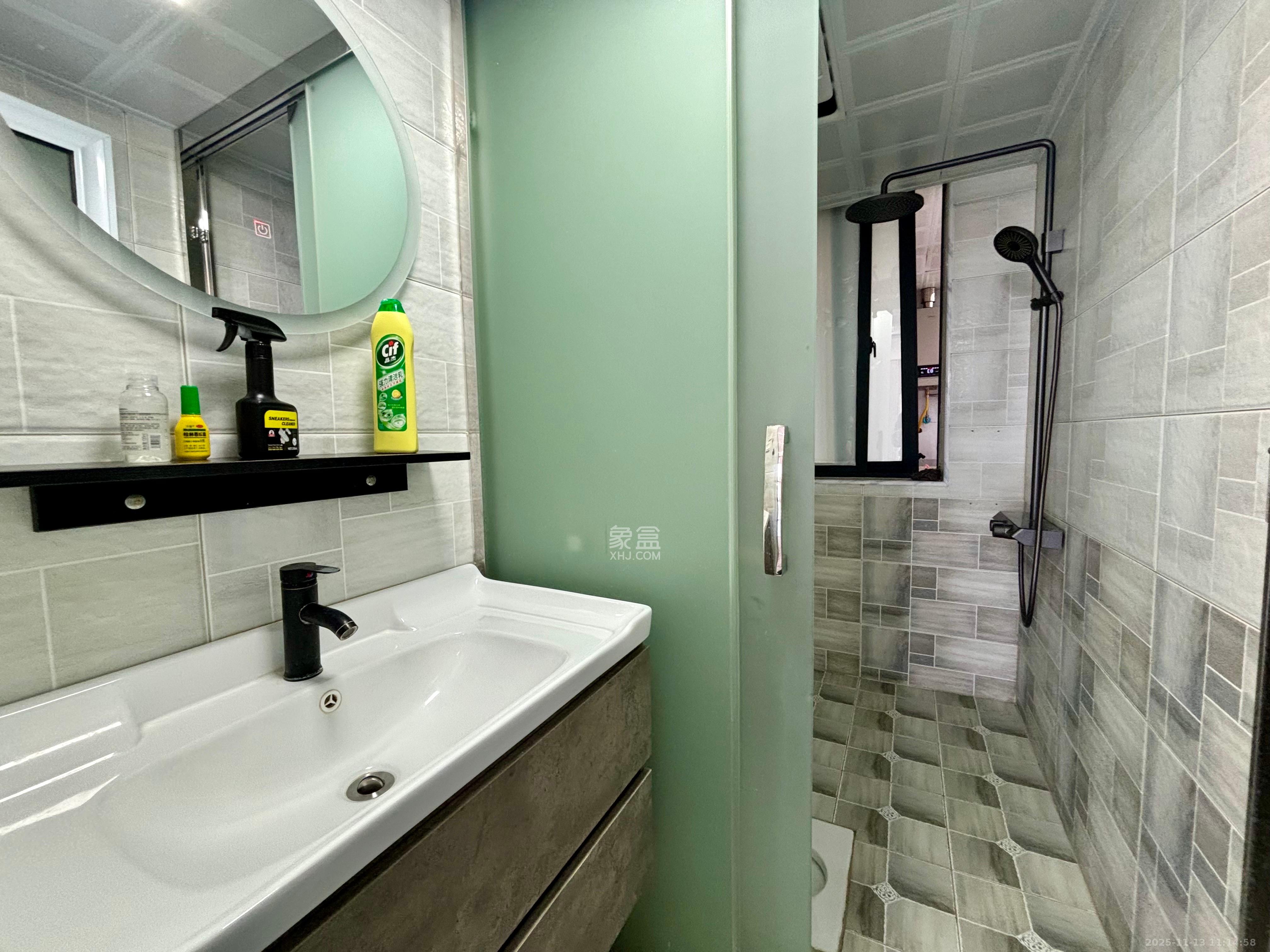 海林馨香雅苑  4室2厅2卫    2600.0元/月室内图