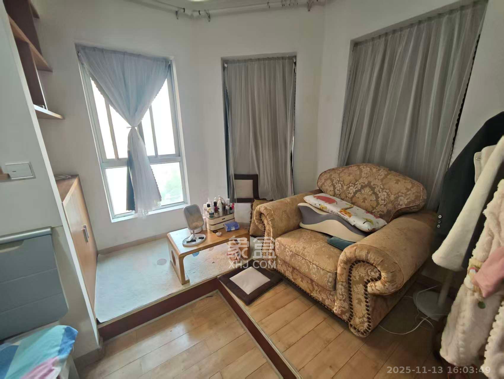 香海西岸 2室2厅1卫 2800.0元/月 香海西岸 2室2厅1卫 2800.0元/月室内图