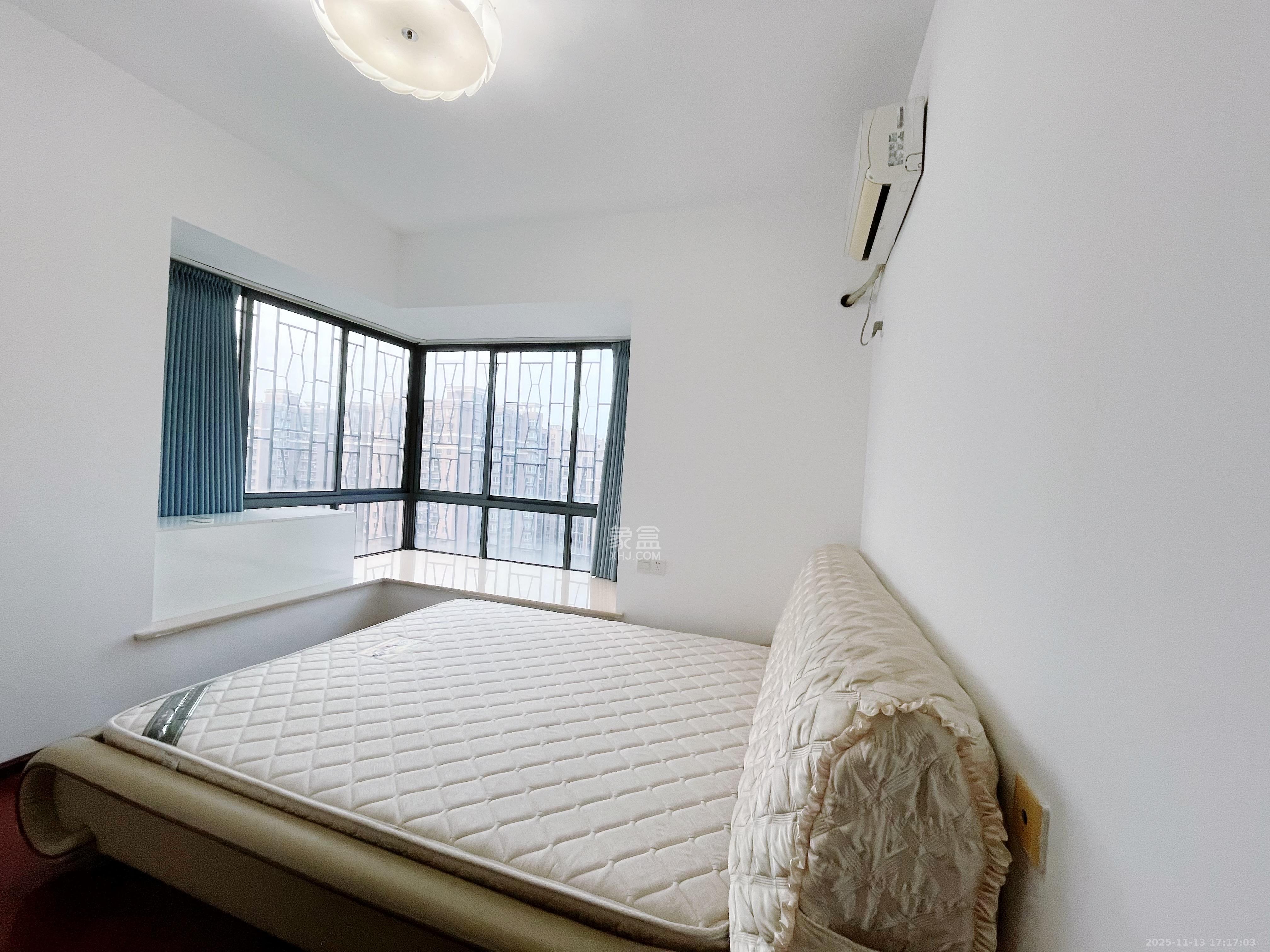 恒基凯旋门一二期  2室1厅1卫    1700.0元/月室内图