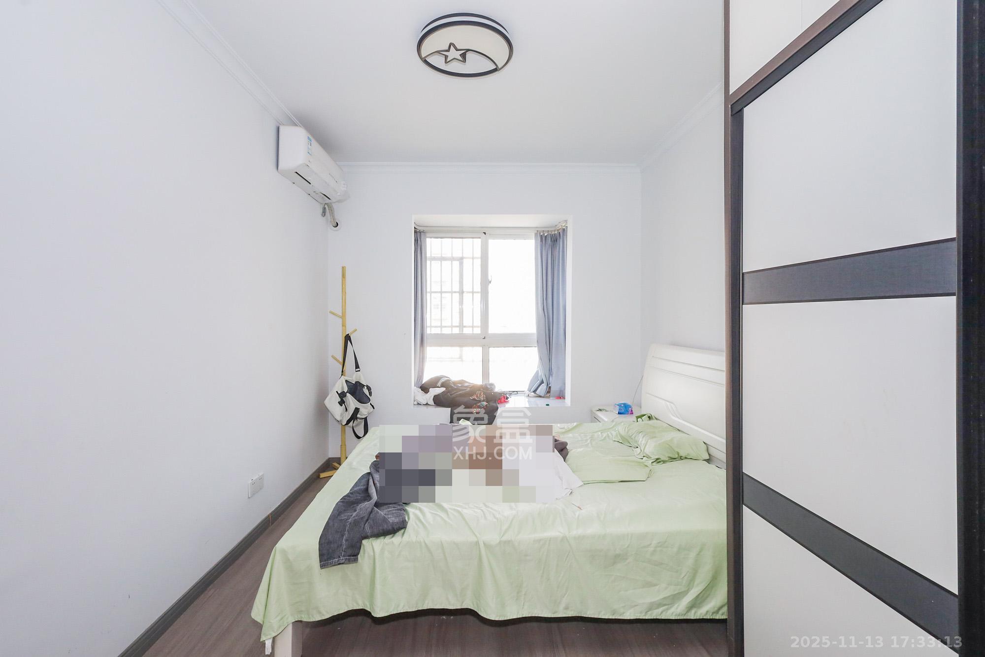 谷山乐园三期 1室2厅1卫 52.0万 谷山乐园三期 1室2厅1卫 52.0万卧室