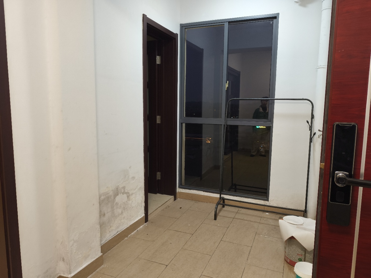 碧桂园  4室2厅3卫    2500.0元/月室内图