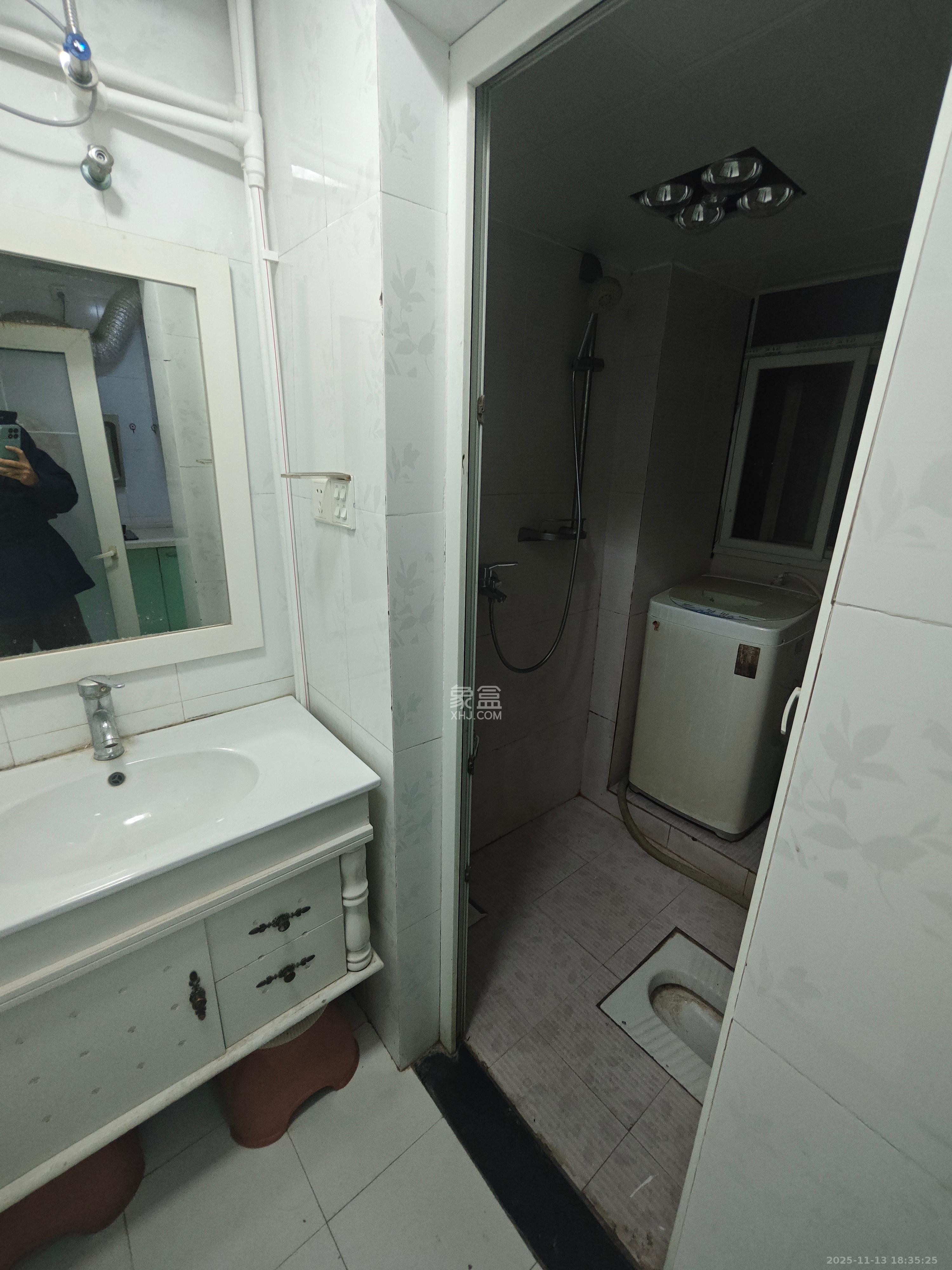 桔园小区1-8片  2室1厅1卫    1500.0元/月室内图