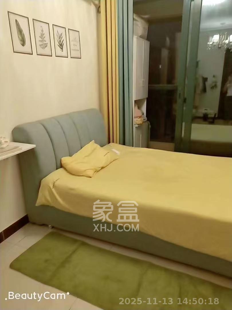 恒大雅苑 1室1厅1卫 1600.0元/月 恒大雅苑 1室1厅1卫 1600.0元/月室内图