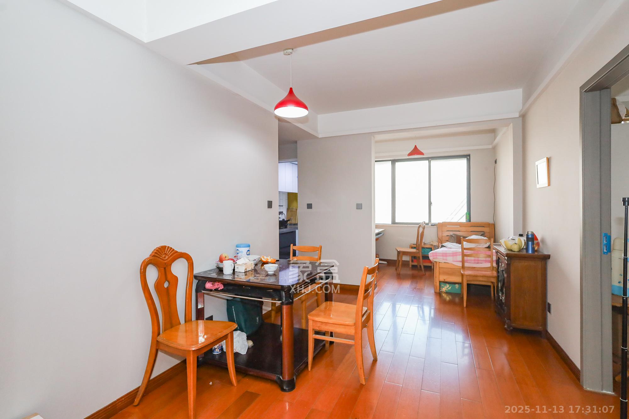 旭辉藏郡（藏郡、旭湘华府)  3室2厅1卫    225.0万其他