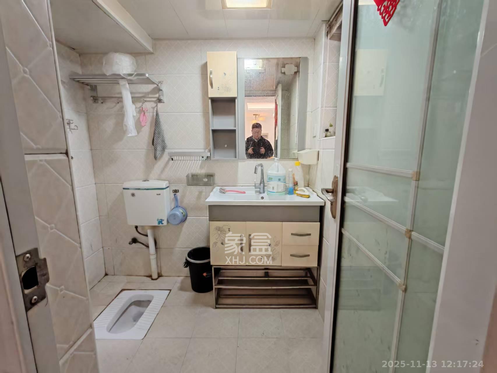 东玺门 3室2厅1卫 2900.0元/月 东玺门 3室2厅1卫 2900.0元/月室内图