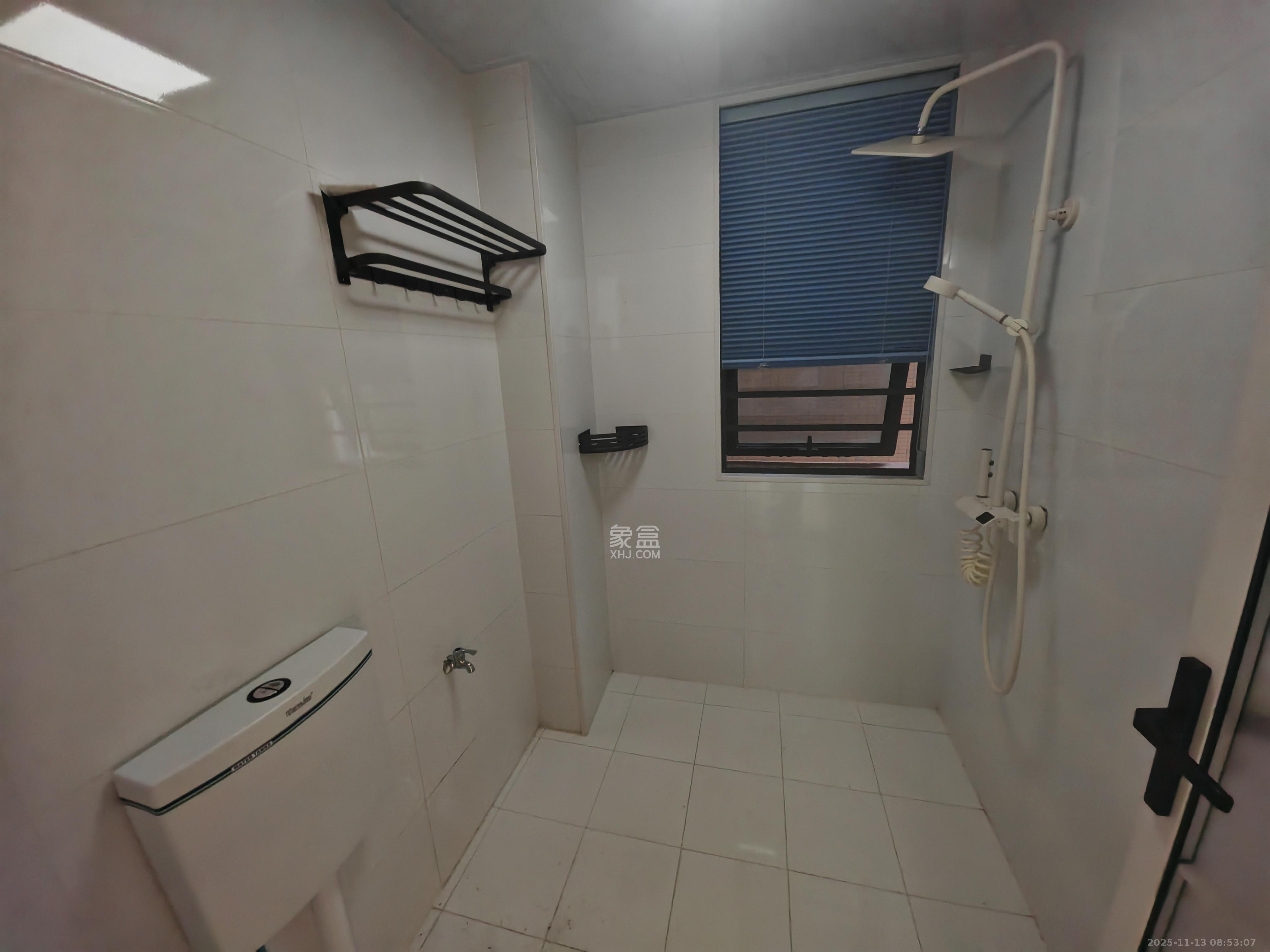 阳光城尚东湾青云苑  2室1厅1卫    2400.0元/月室内图