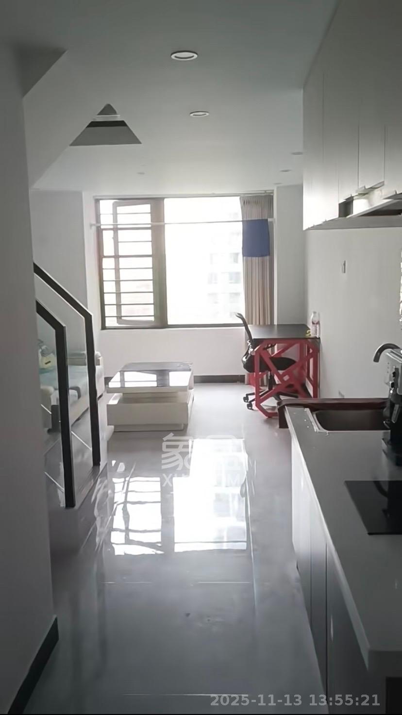 新城悦隽公园  1室0厅0卫    1600.0元/月室内图