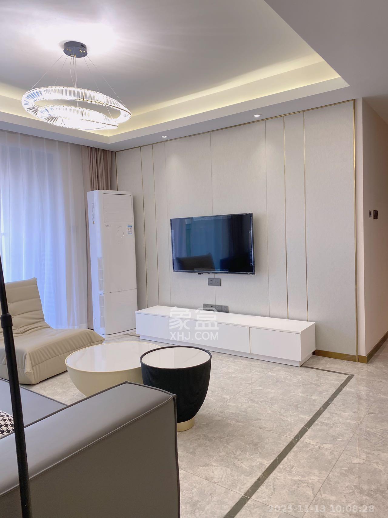 梅溪悦章  4室2厅2卫    3900.0元/月室内图