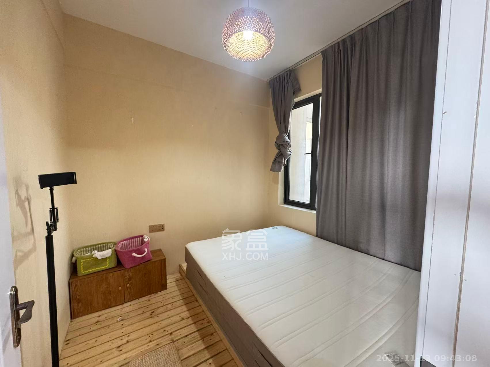 金轮星光名座  2室1厅1卫    1800.0元/月室内图