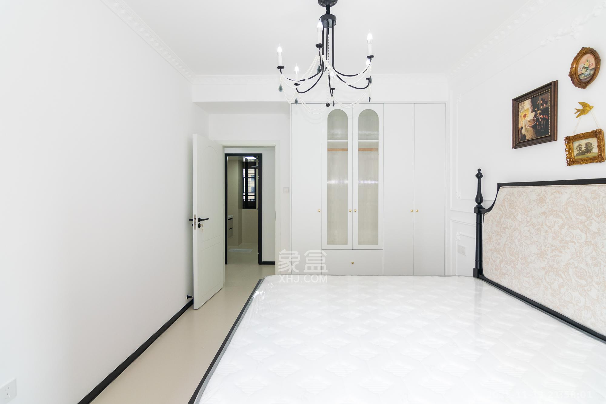 澳海谷山府 3室2厅2卫 76.8万 澳海谷山府 3室2厅2卫 76.8万卧室