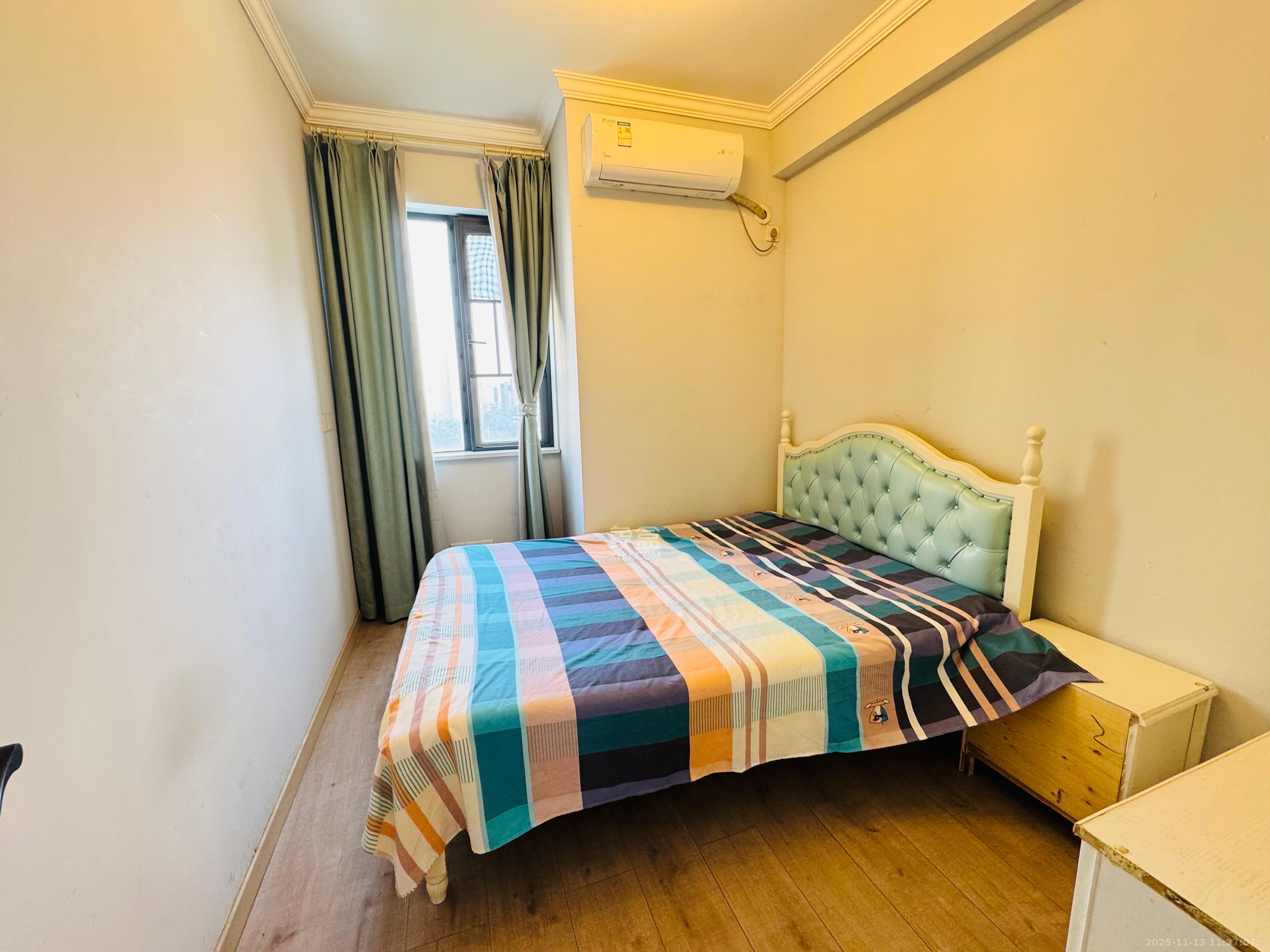 乾城(兴旺乾城) 4室2厅2卫 3600.0元/月 乾城(兴旺乾城) 4室2厅2卫 3600.0元/月室内图