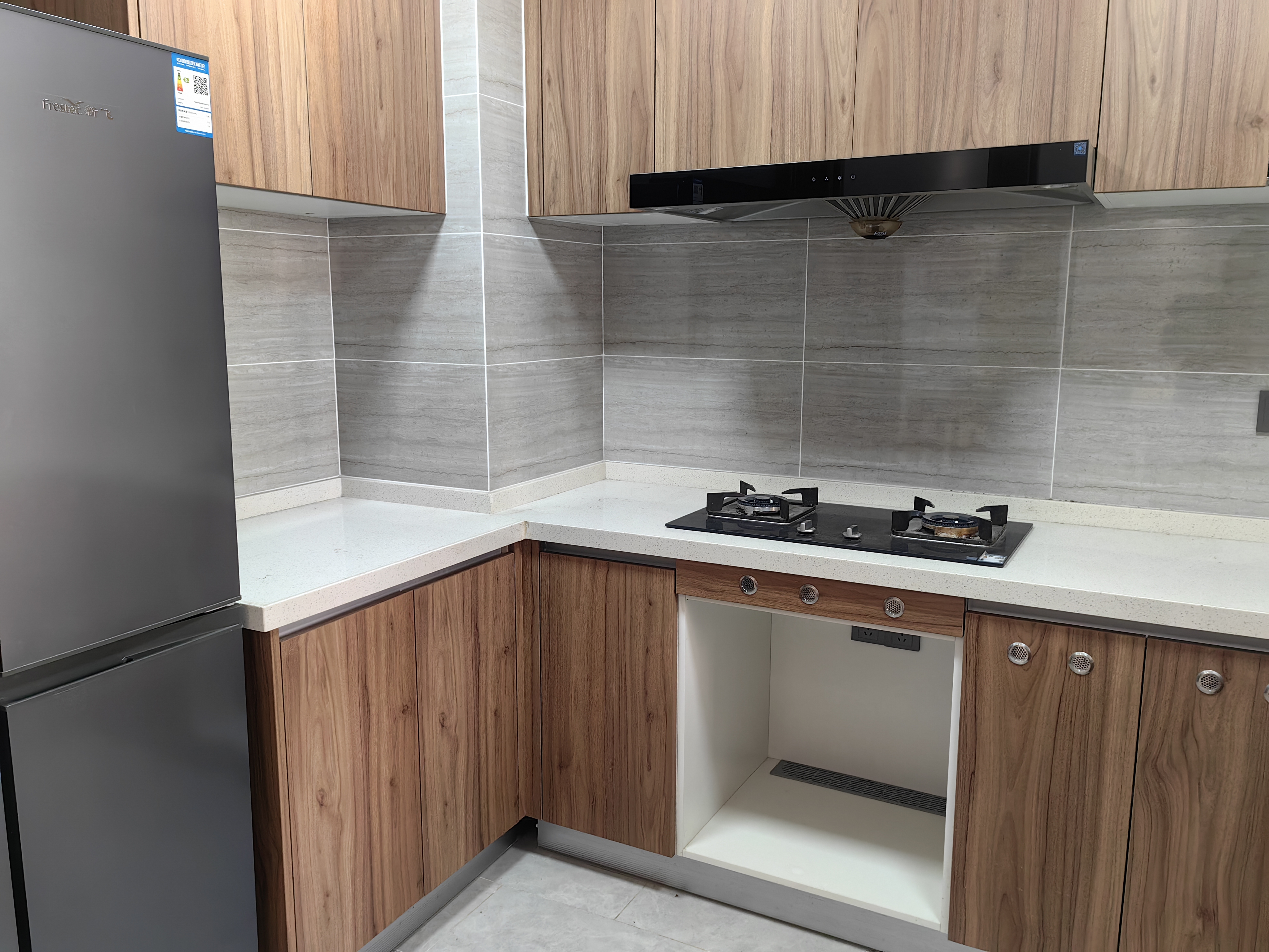 海航豪庭南苑 4室2厅2卫 5800.0元/月 海航豪庭南苑 4室2厅2卫 5800.0元/月室内图