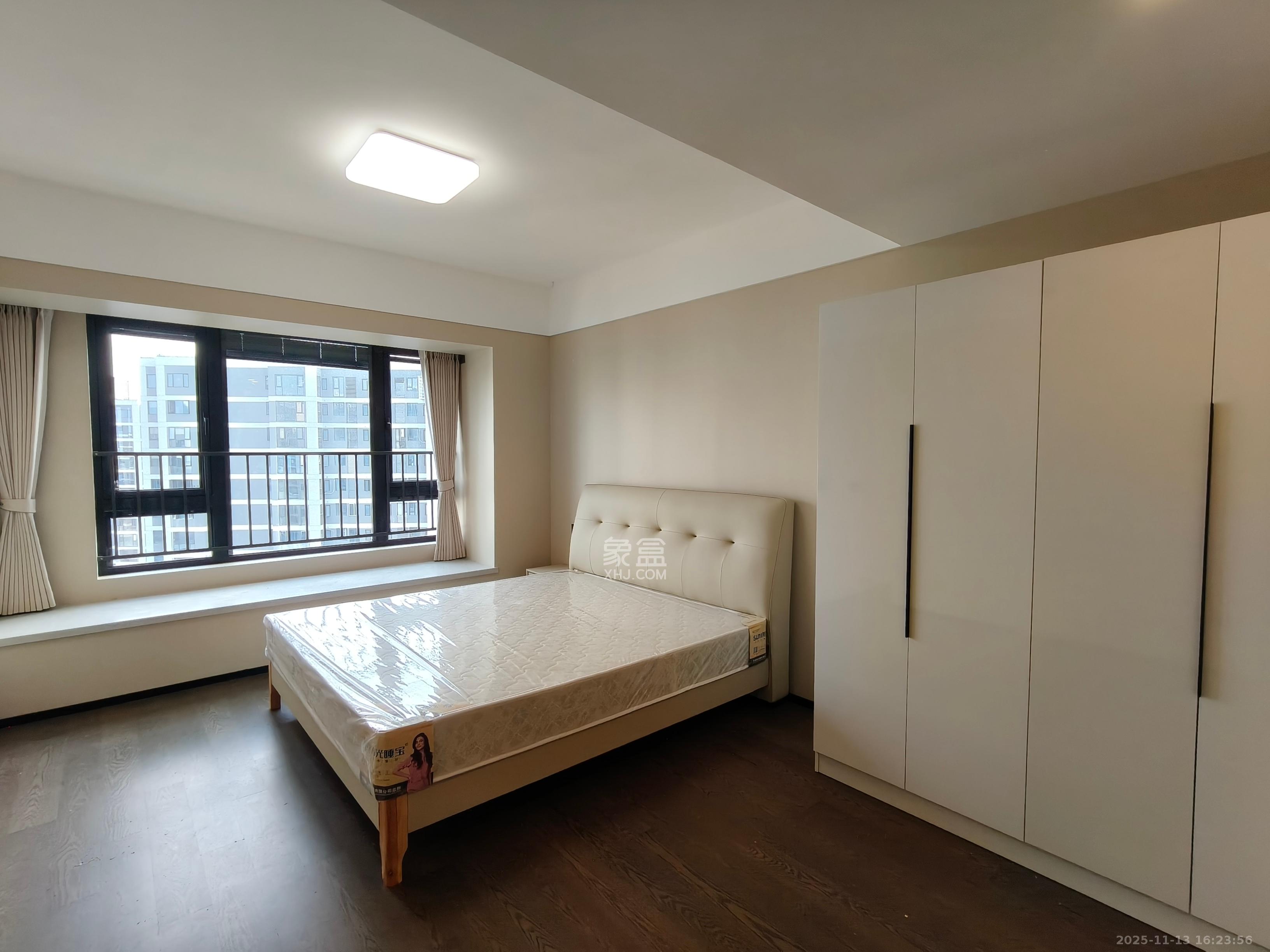 万科森林公园 4室2厅2卫 4000.0元/月 万科森林公园 4室2厅2卫 4000.0元/月室内图