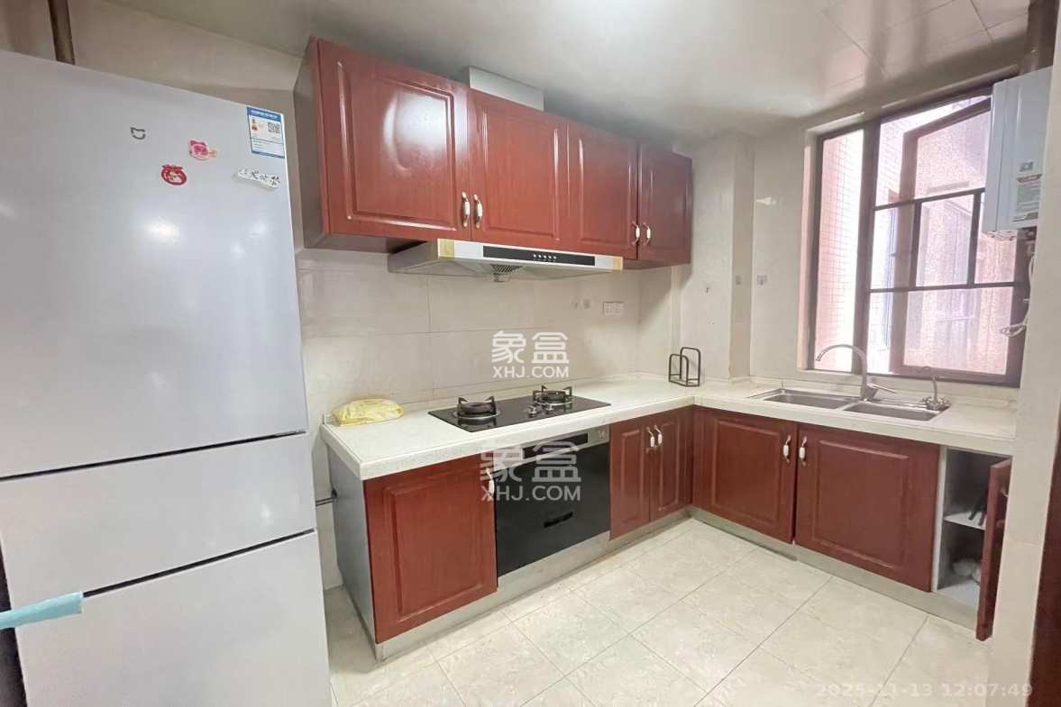 万博汇 3室2厅1卫 3000.0元/月 万博汇 3室2厅1卫 3000.0元/月室内图