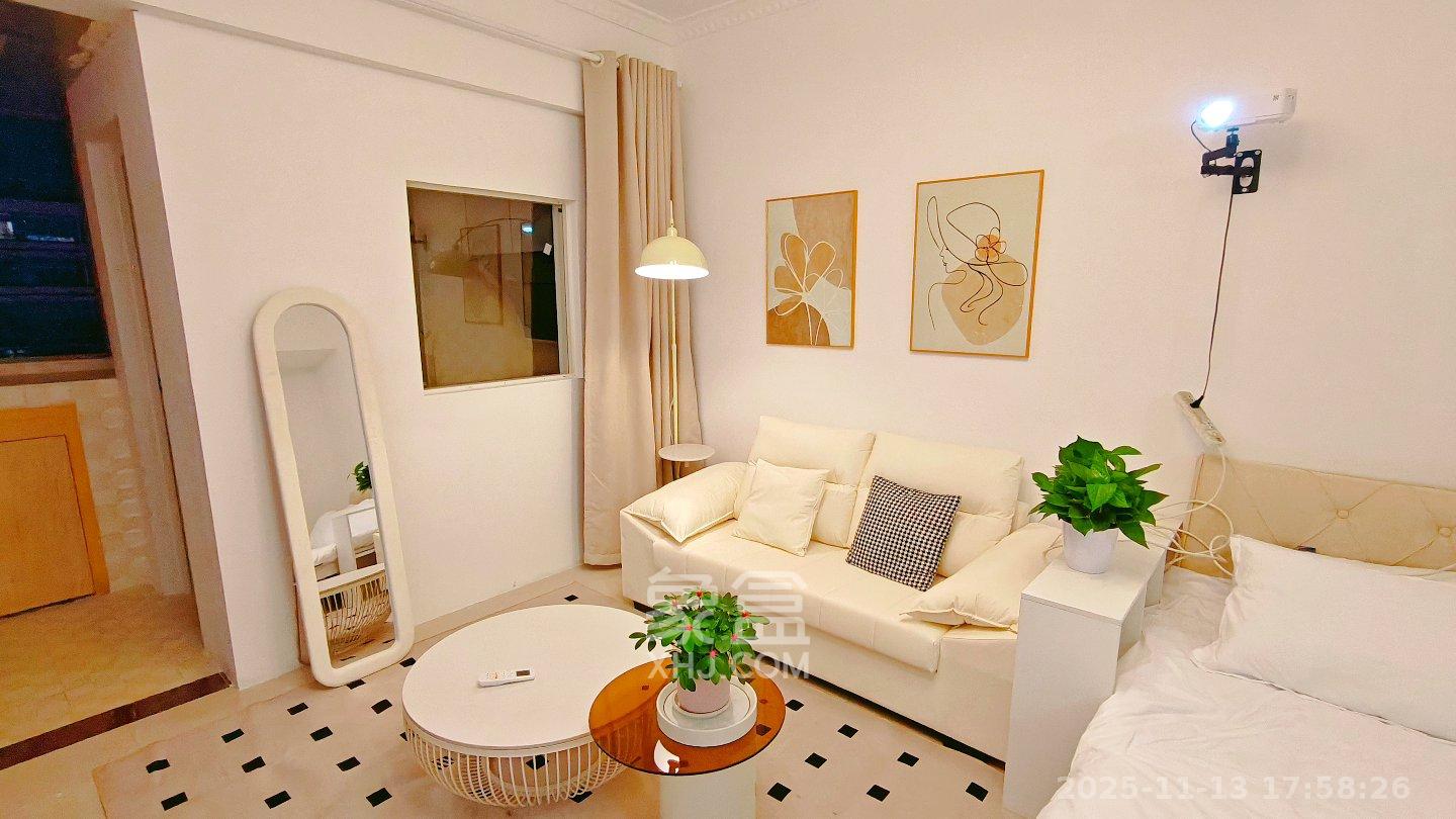 汇达国际公馆（汇达大厦）  1室1厅1卫    1800.0元/月室内图