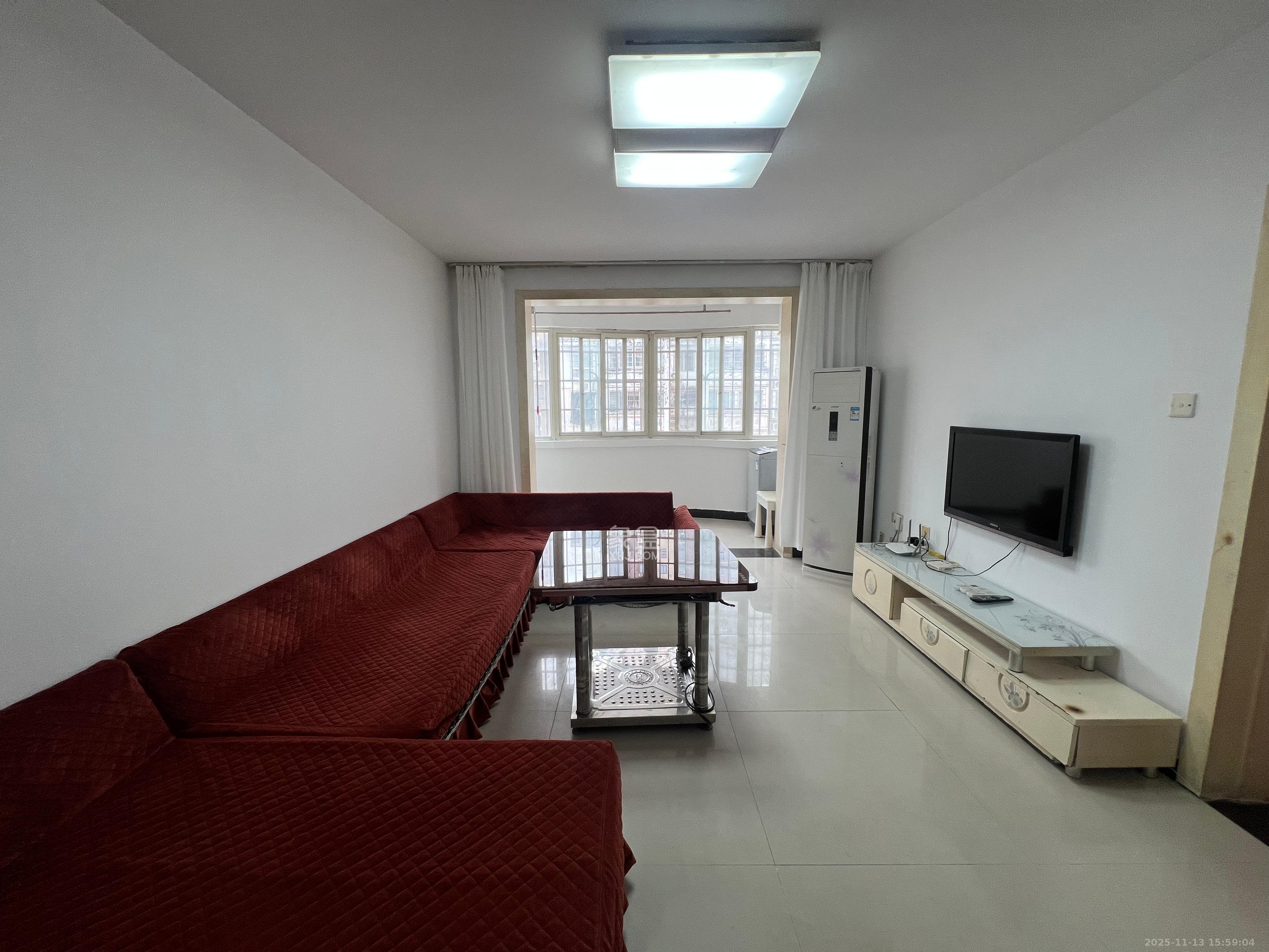 德润园 3室2厅1卫 2100.0元/月 德润园 3室2厅1卫 2100.0元/月室内图